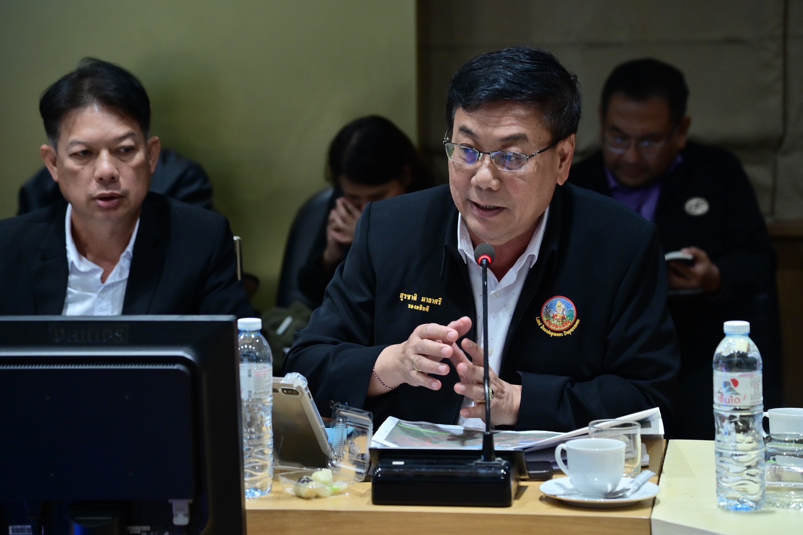 รัฐมนตรีช่วยเกษตรฯ ประชุมคณะทำงานขับเคลื่อนการจัดที่ดินทำกินในเขตปฏิรูปที่ดิน อ.จอมบึง จ.ราชบุรี 6 S 18169927