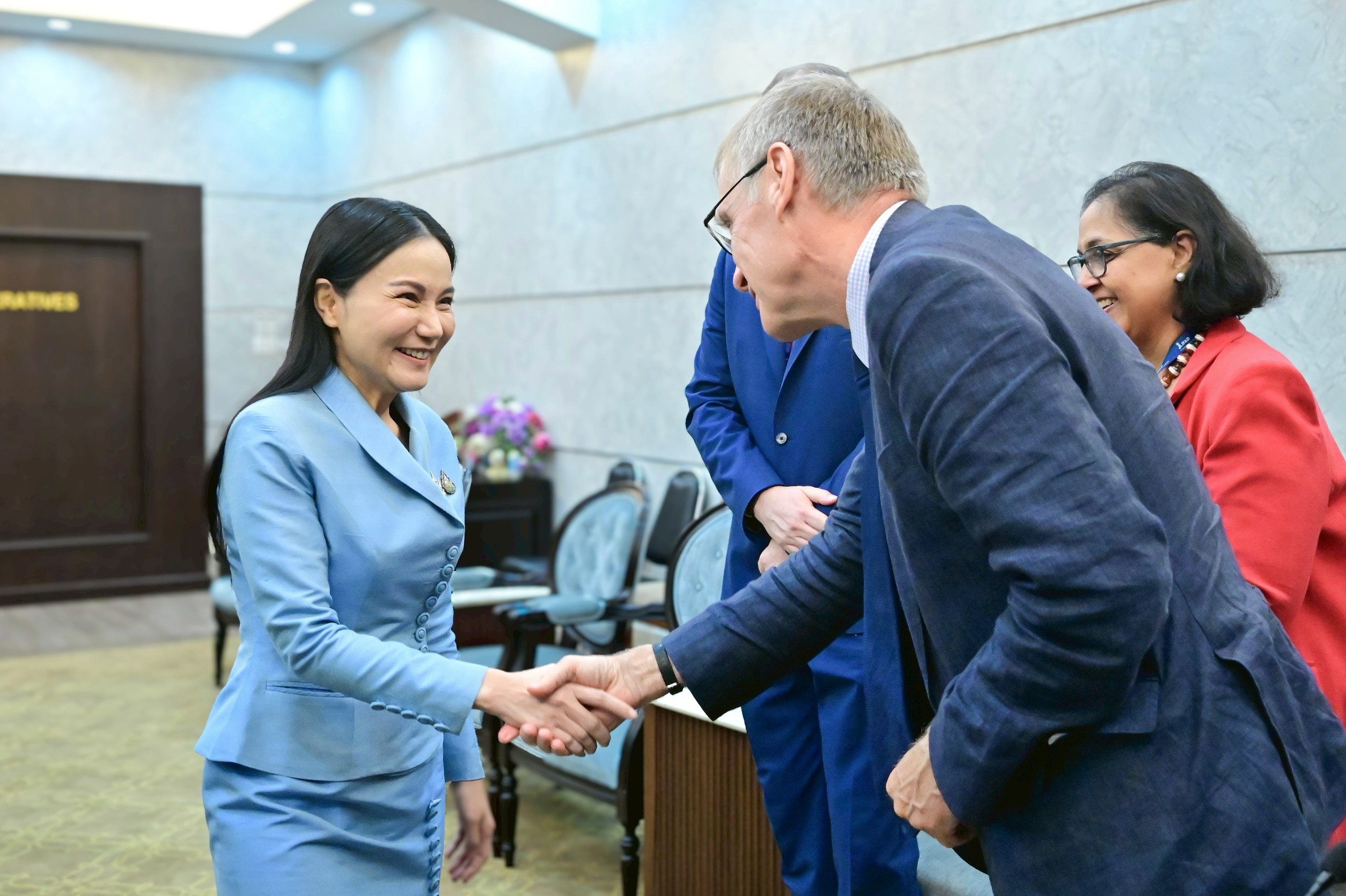 “รมว.นฤมล” กระชับสัมพันธ์ ไทย – IFAD เสริมแกร่งสำนักงานภูมิภาคเอเชียแปซิฟิก ยืนยัน ไทยพร้อมสนับสนุนเต็มที่ เพื่อยกระดับเกษตรกรรมให้เข้มแข็ง มั่นคง 4 S 18612258