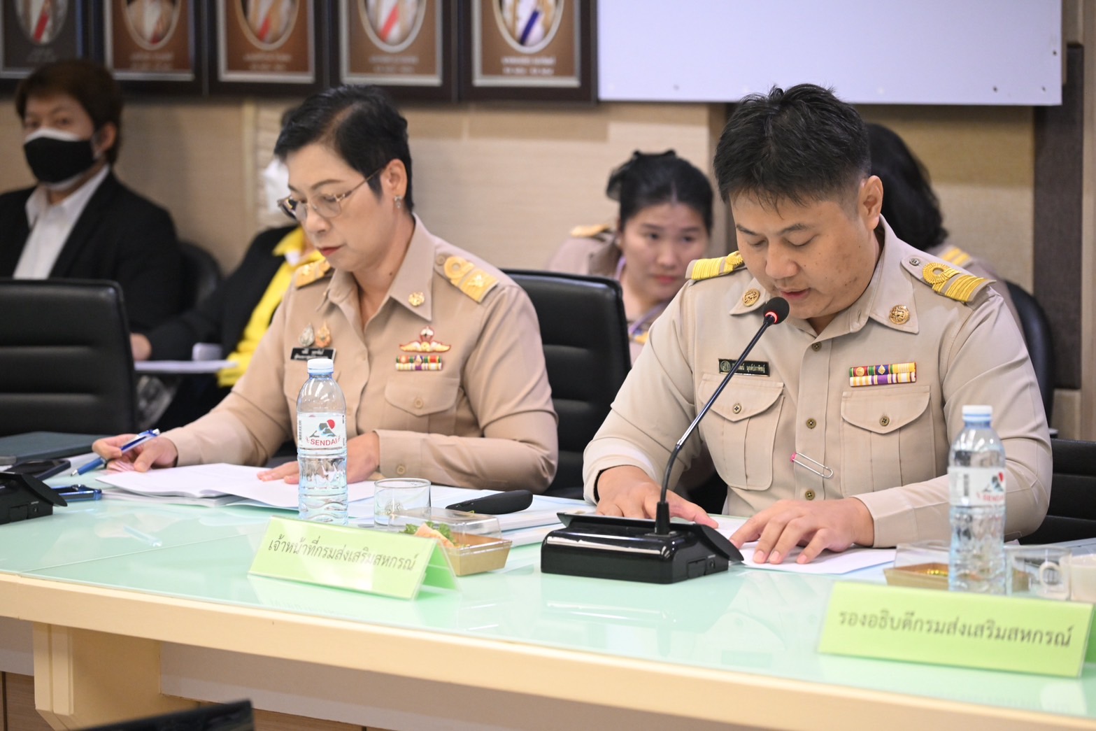 ‘ทปษ.บุญสิงห์’ ประชุมคกก.แก้ไขปัญหาของสมัชชาคนจน กรณีการแก้ไขปัญหาป่าไม้และที่ดินในรูปแบบนิคมสหกรณ์ 5 S 18735244