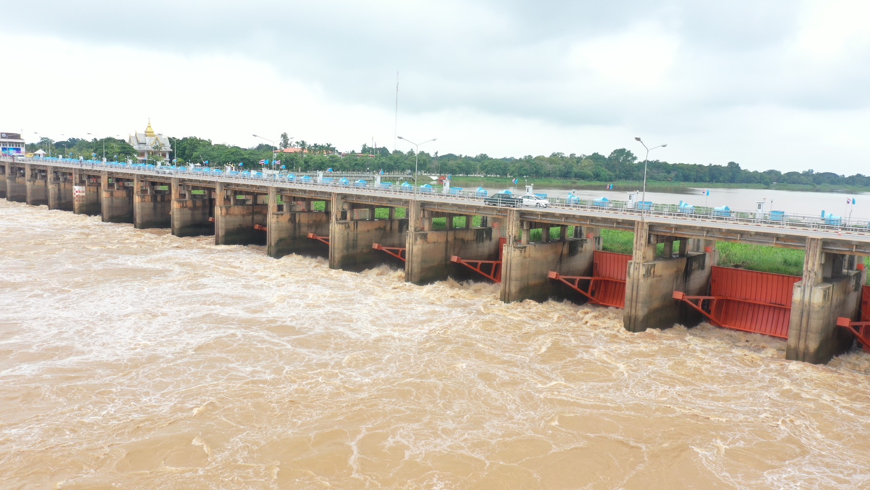 กรมชลฯ เดินหน้าบริหารจัดการน้ำเชิงรุก รับมือน้ำฝน-น้ำหลาก 2 S 8970340