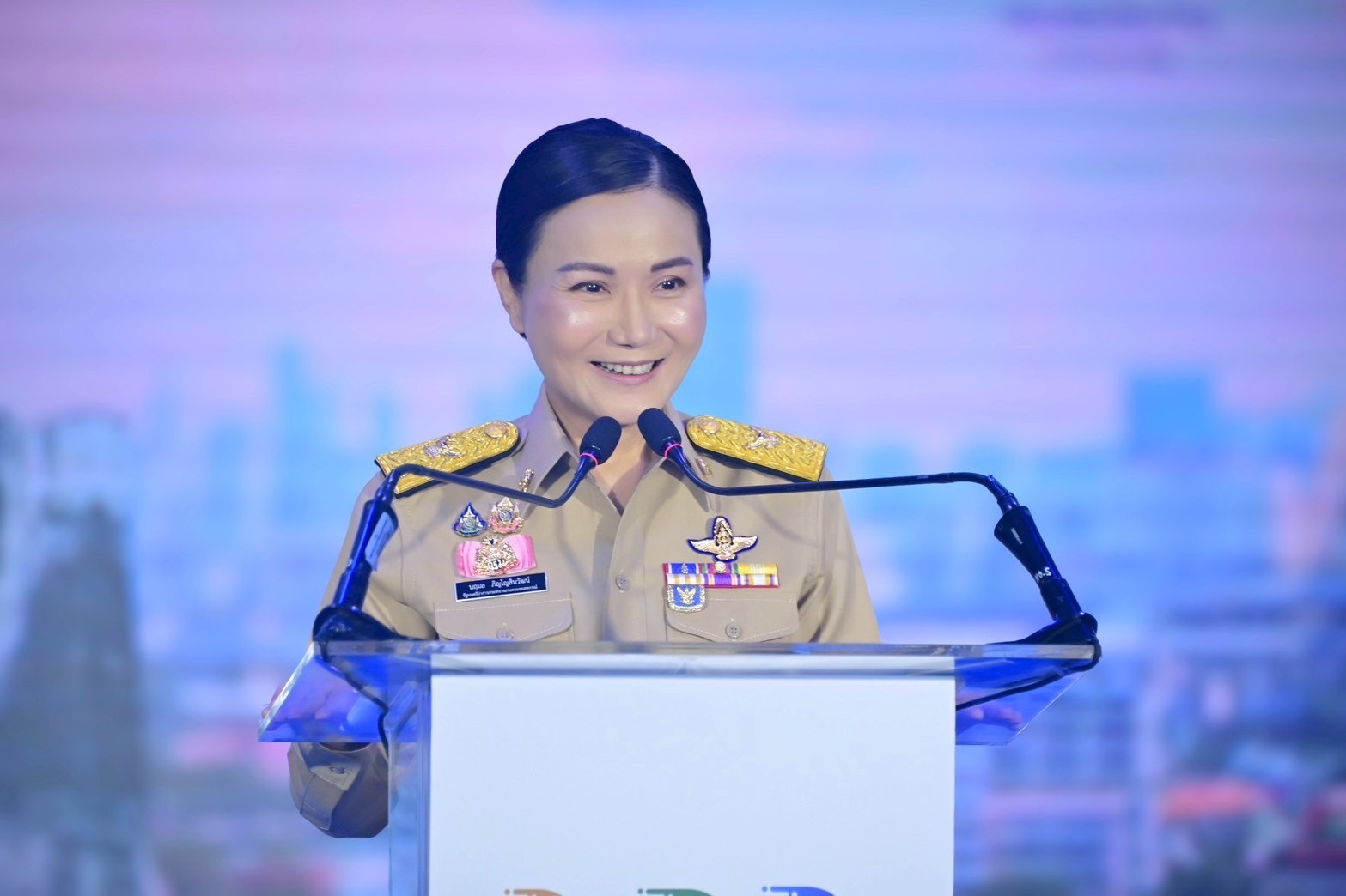 “รมว.นฤมล” กำชับ “กรมชลประทาน” จัดการน้ำให้มีประสิทธิภาพ รับมือฤดูฝน พร้อมเก็บกักน้ำไว้ใช้ช่วงหน้าแล้ง ย้ำ “ประชาชนและเกษตรกร” ต้องได้ผลกระทบน้อยที่สุด 3 S 9207823