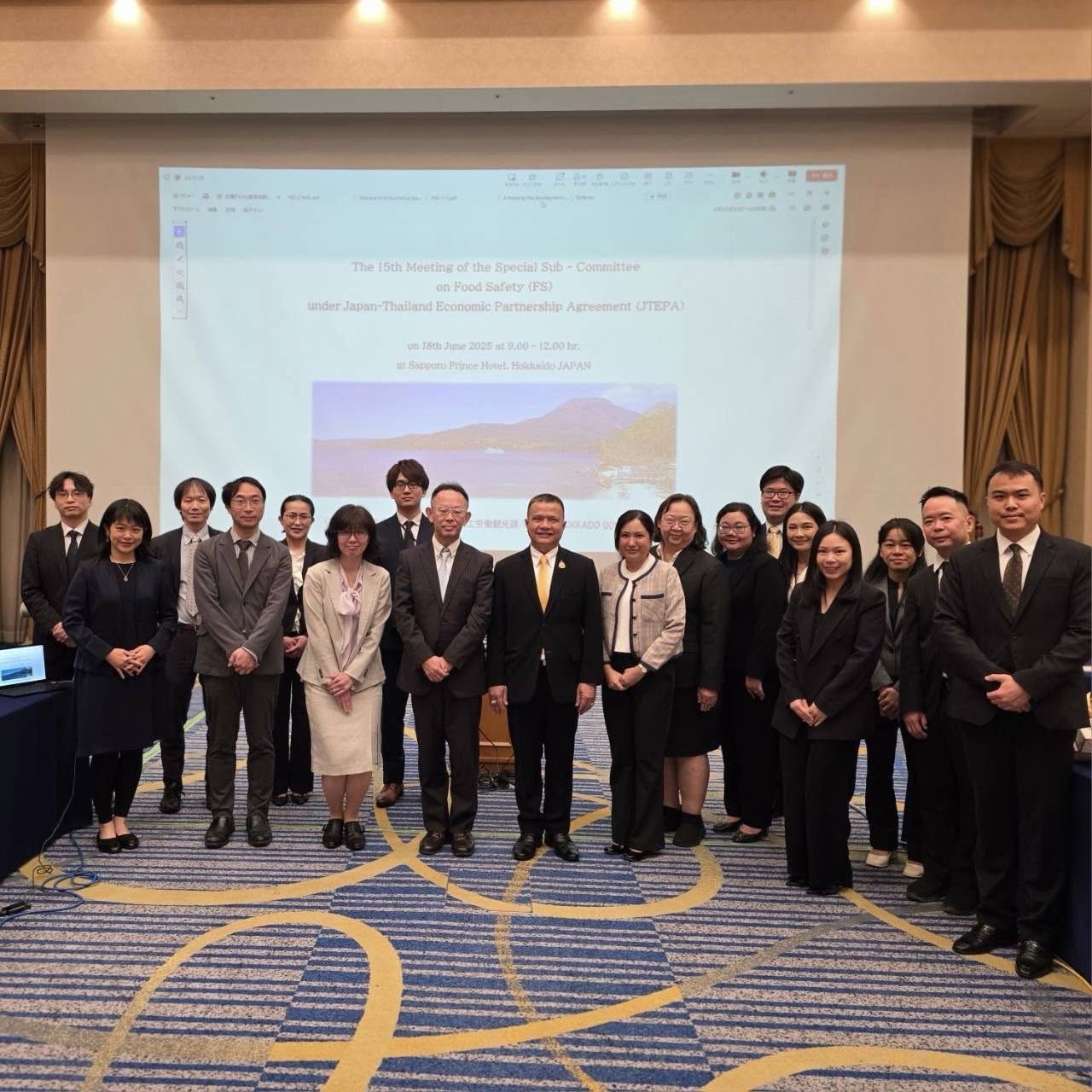 มกอช.จับมือกรมวิชาการเกษตรและกรมปศุสัตว์ เดินหน้าเจรจาเปิดตลาดสินค้าเกษตรและอาหาร ปักหมุดส่งออกส้มโอทุกสายพันธุ์จากไทยสู่ญี่ปุ่น 3 messageImage 1750835931738