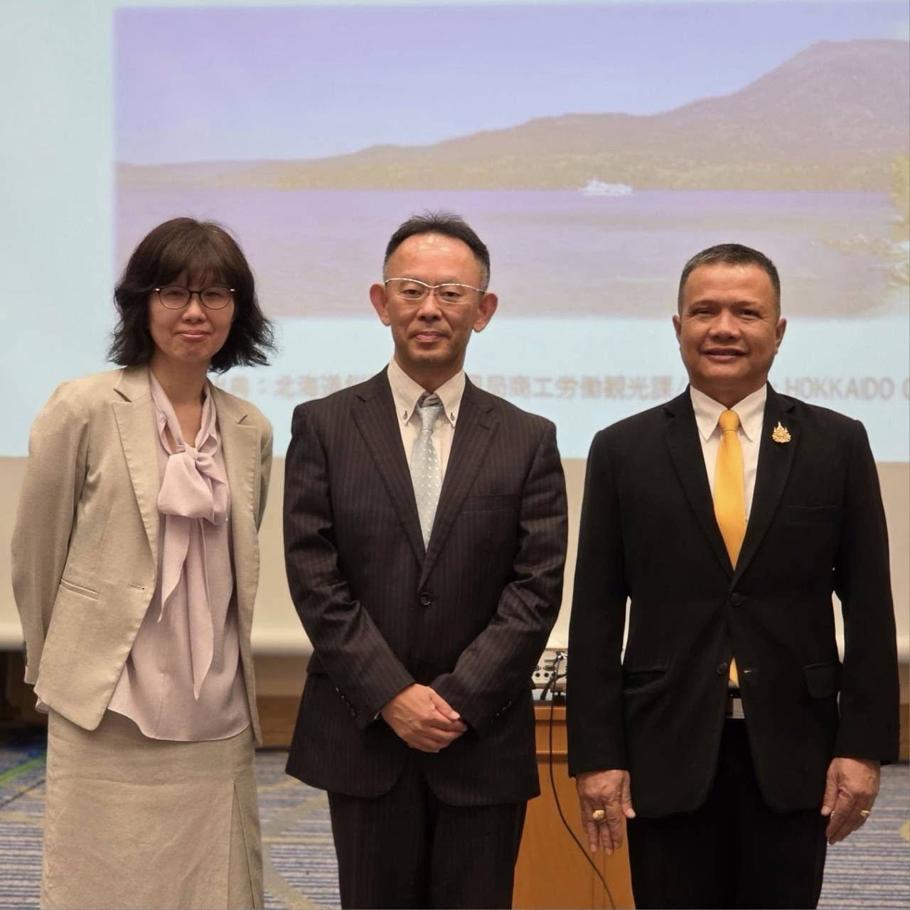 มกอช.จับมือกรมวิชาการเกษตรและกรมปศุสัตว์ เดินหน้าเจรจาเปิดตลาดสินค้าเกษตรและอาหาร ปักหมุดส่งออกส้มโอทุกสายพันธุ์จากไทยสู่ญี่ปุ่น 4 messageImage 1750836003980