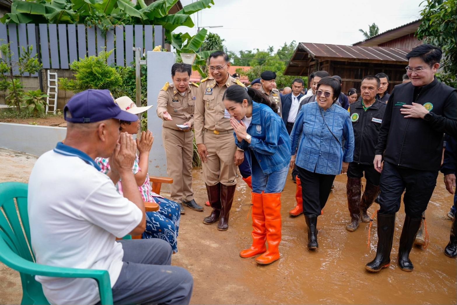 นายกฯ สั่งเร่งแก้ปัญหาน้ำท่วม พญาเม็งราย เตรียมแผนป้องกัน ระยะสั้น - กลาง - ยาว 7 messageImage 1751090408314