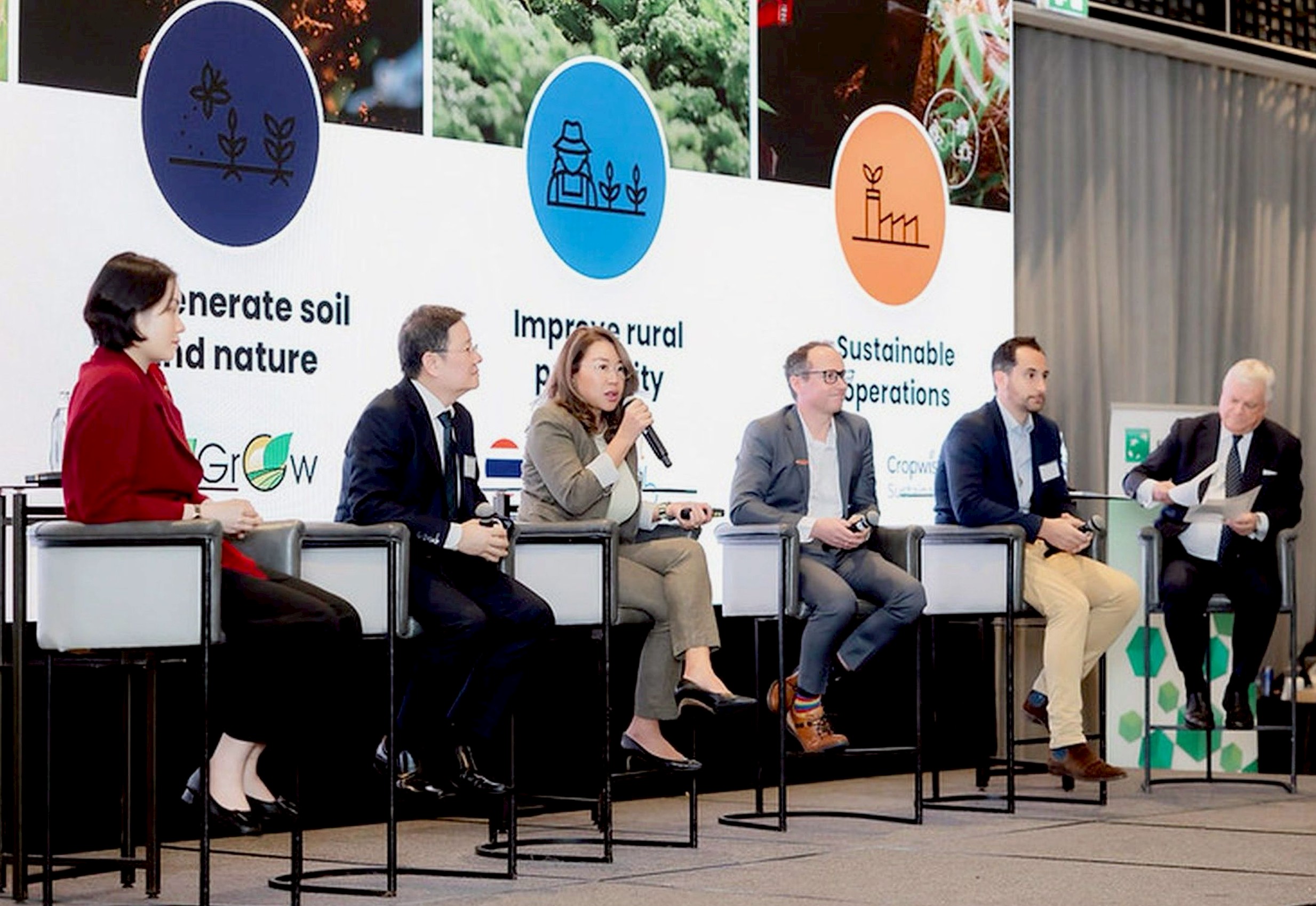 ซินเจนทา ชูบทบาทผู้นำนวัตกรรมการเกษตรเผยกลยุทธ์การขับเคลื่อนเกษตรกรรมไทยสู่อนาคตที่ยั่งยืนบนเวที “Sustainability for Business Forum 2025” 3 บรรยากาศบนเวทีสัมมนา Sustainability for Business Forum 2025