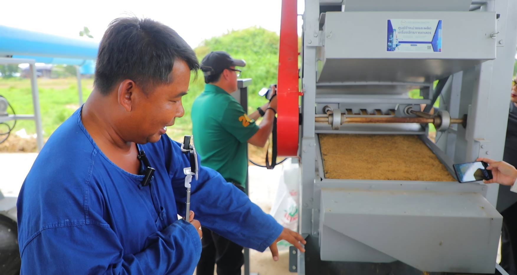 กรมการข้าวนำคณะสื่อมวลชนสัญจรศึกษาดูงาน โครงการเสริมสร้างศักยภาพการผลิตเมล็ดพันธุ์ข้าวของศูนย์ข้าวชุมชน ณ จังหวัดปราจีนบุรี และจังหวัดฉะเชิงเทรา 10 12689