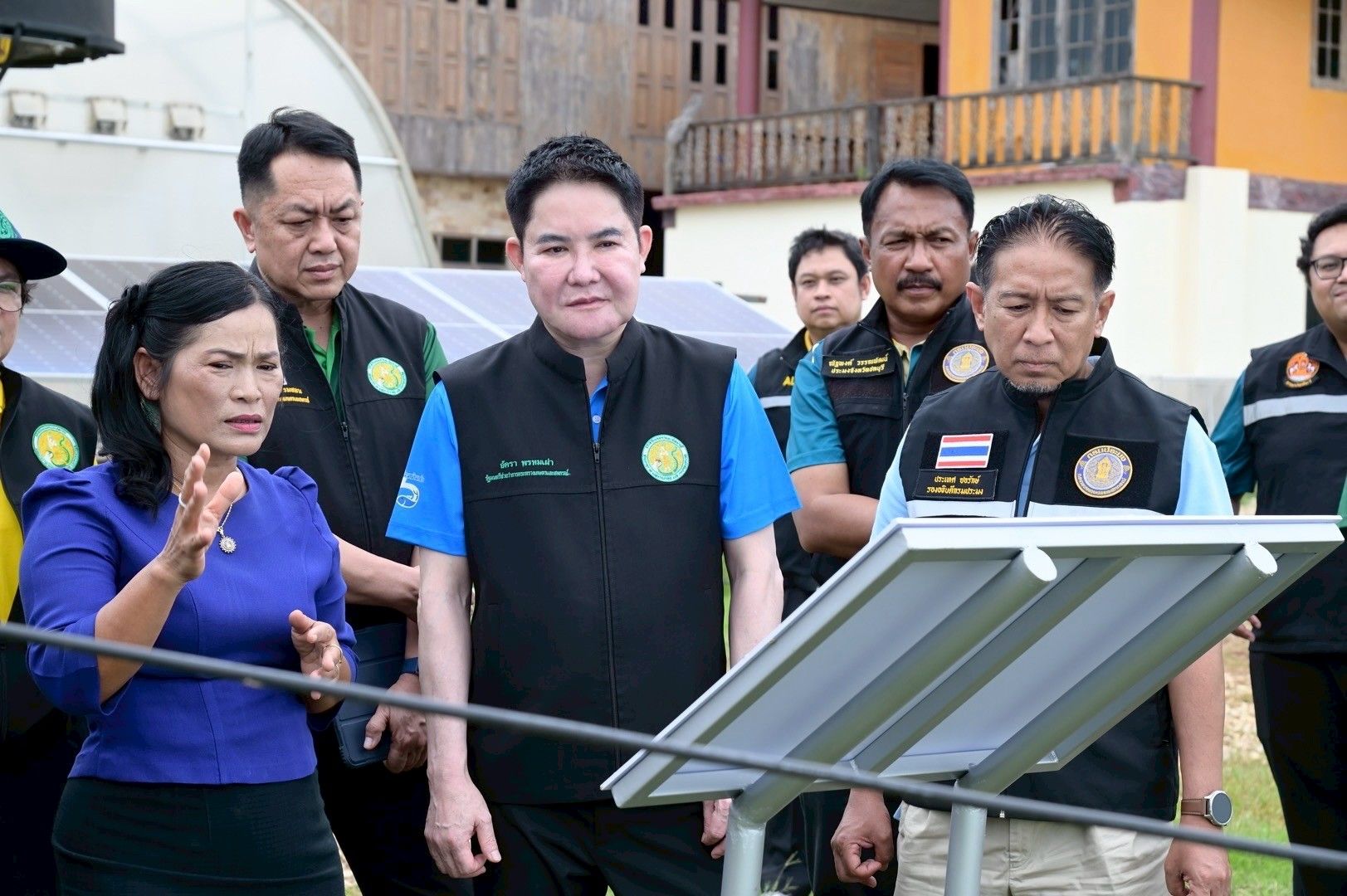 รมช.อัครา ลุยชลบุรีดัน 1277439