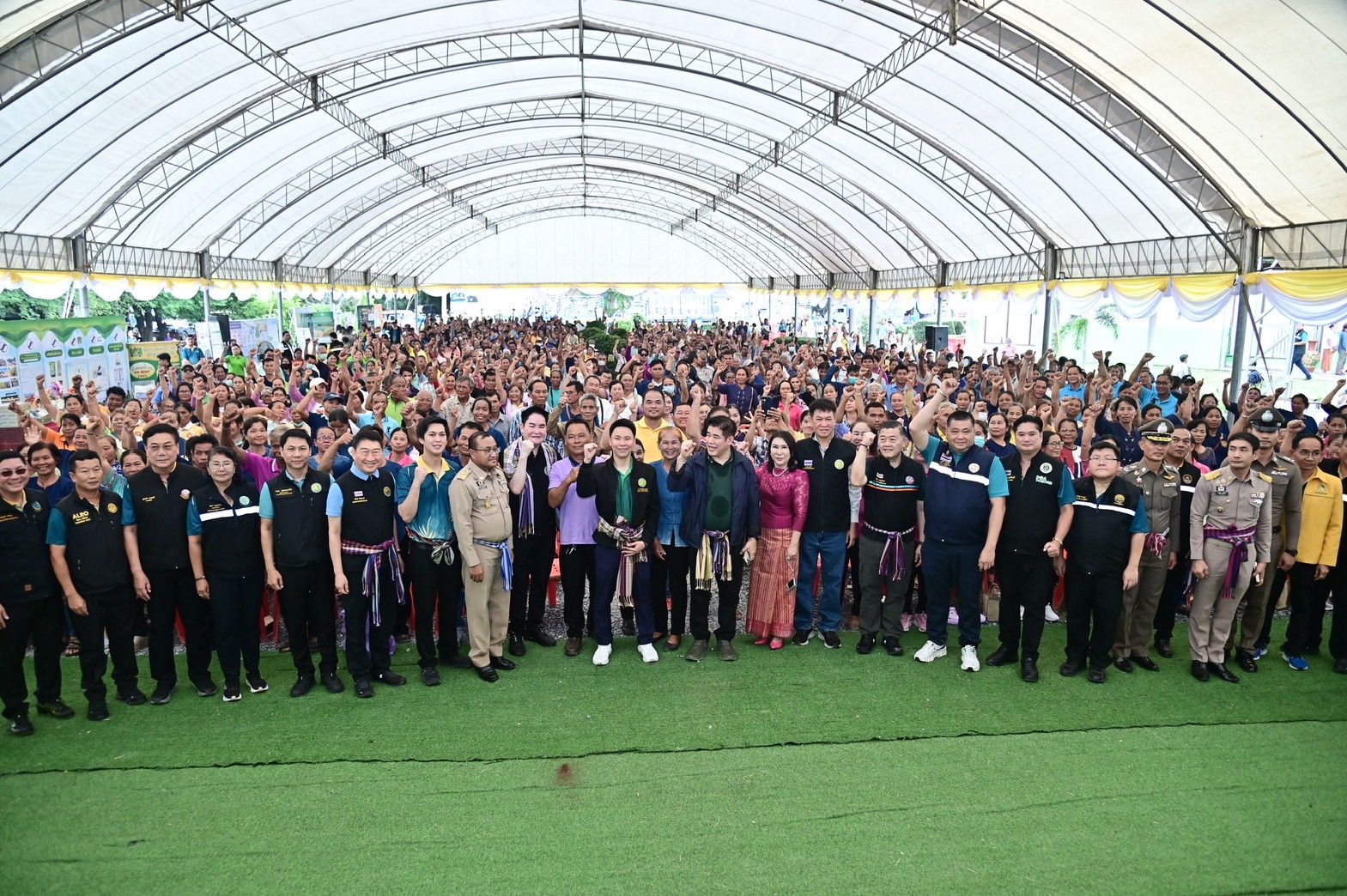 “อรรถกร-อัครา” ลงพื้นที่ “สกลนคร-ร้อยเอ็ด” Kick off โครงการเพิ่มประสิทธิภาพการผลิตข้าวของเกษตรกรผู้ประสบอุทกภัย ภายใต้โครงการเสริมสร้างศักยภาพการผลิตเมล็ดพันธุ์ข้าวของศูนย์ข้าวชุมชน ปี 2568 13 1278591