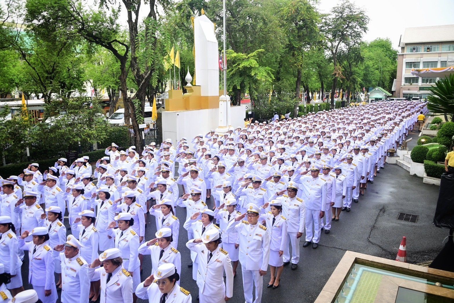 รมว.อรรถกร นำคณะผู้บริหาร ข้าราชการ ลูกจ้าง และพนักงานในสังกัดกระทรวงเกษตรและสหกรณ์ ถวายสัตย์ปฏิญาณเพื่อเป็นข้าราชการที่ดีและพลังของแผ่นดิน เนื่องในโอกาสพระราชพิธีมหามงคลเฉลิมพระชนมพรรษา 28 กรกฎาคม 2568 8 1290568