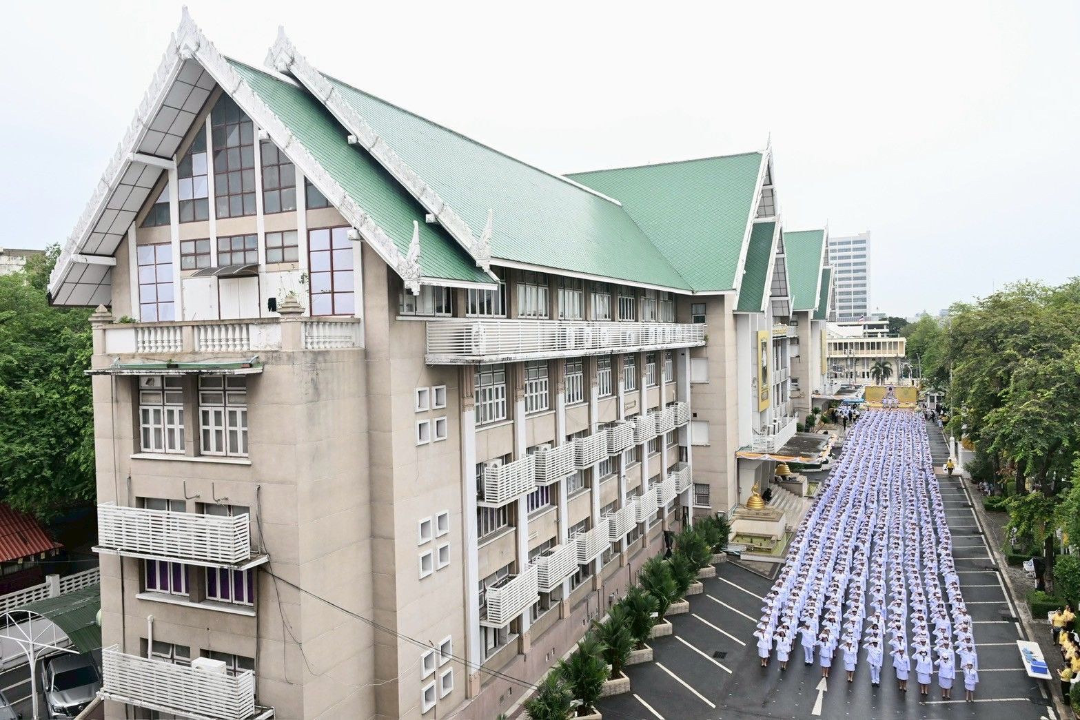 รมว.อรรถกร นำคณะผู้บริหาร ข้าราชการ ลูกจ้าง และพนักงานในสังกัดกระทรวงเกษตรและสหกรณ์ ถวายสัตย์ปฏิญาณเพื่อเป็นข้าราชการที่ดีและพลังของแผ่นดิน เนื่องในโอกาสพระราชพิธีมหามงคลเฉลิมพระชนมพรรษา 28 กรกฎาคม 2568 9 1290569