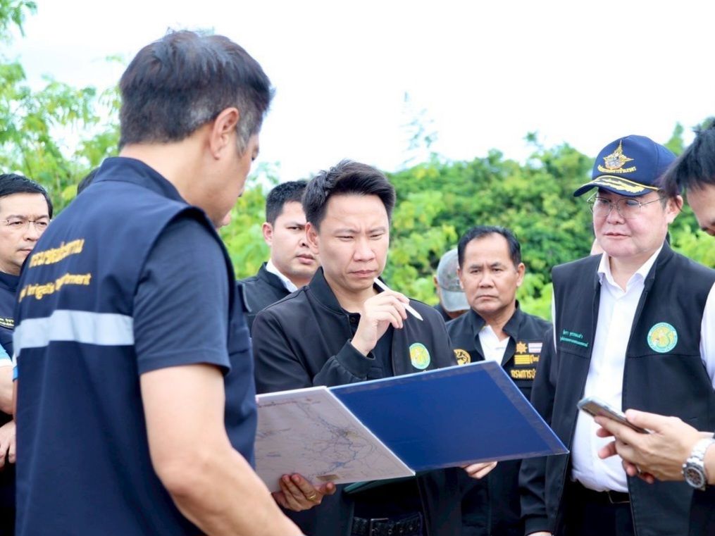 รมว.อรรถกร เตรียมลุย น่าน–สุโขทัย 25 – 26 ก.ค.นี้ ตรวจน้ำท่วมหลังพายุวิภาถล่ม เร่งดูแลเกษตรกรที่ได้รับผลกระทบ ย้ำ ไม่ปล่อยให้เผชิญภัยพิบัติโดยลำพัง 2 1292144