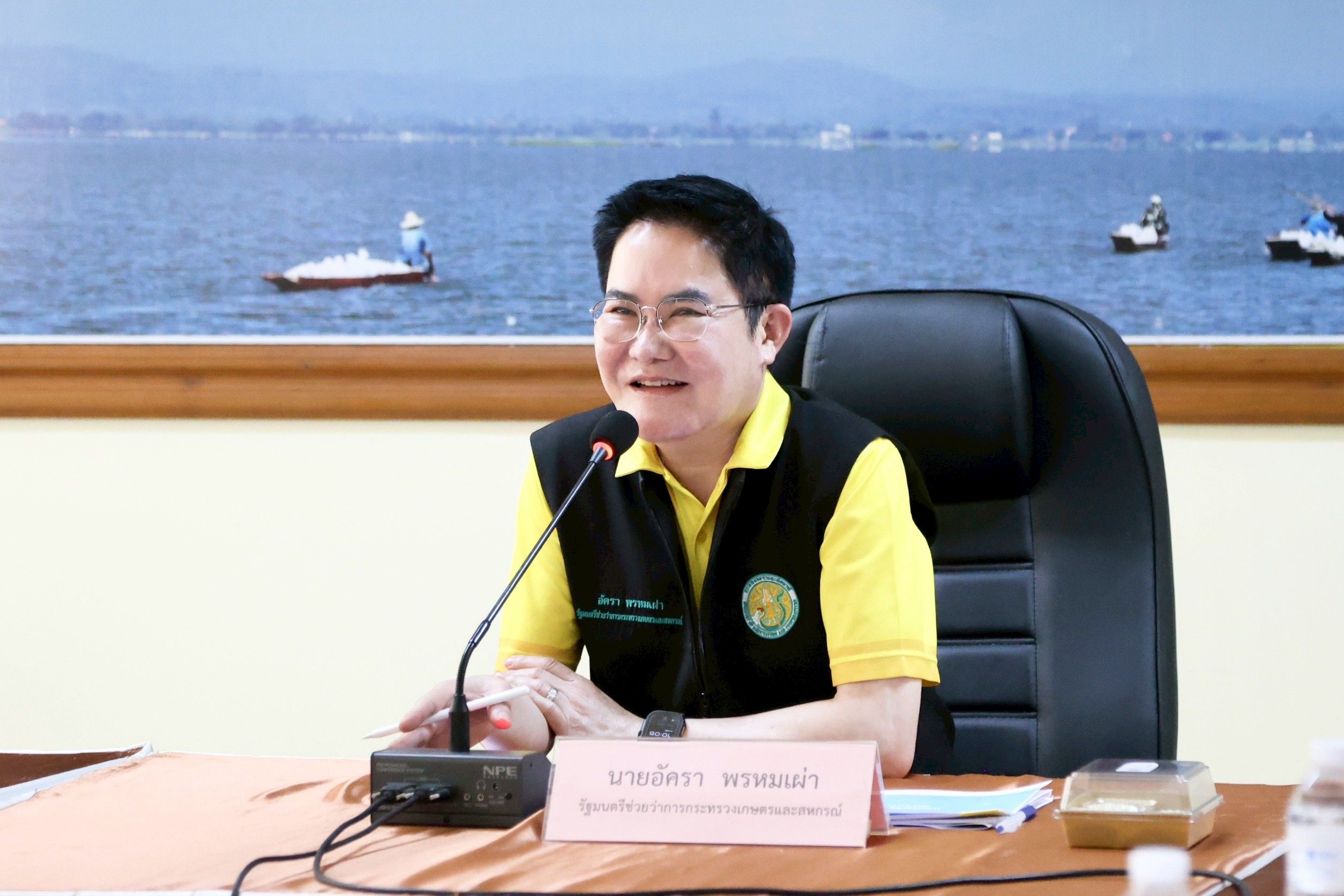 รมช.อัครา ลุยพะเยา มอบนโยบายพลิกโฉมเกษตรไทย ใช้บางระกำโมเดล สู้ภัยโลกเดือดพร้อมลงพื้นที่เยี่ยมประชาชนในพื้นที่ประสบอุทกภัย 2 1294227