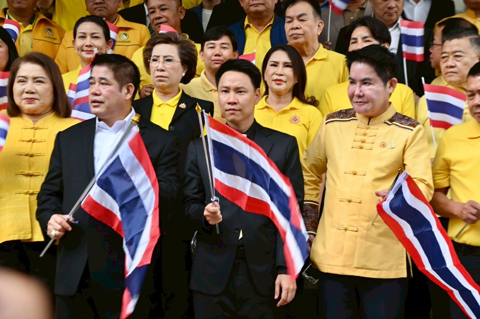 กระทรวงเกษตรฯ ปล่อยขบวนรถสิ่งของบริจาคช่วยเหลือผู้ได้รับผลกระทบจากสถานการณ์ความไม่สงบชายแดนไทย – กัมพูชา 2 1299746