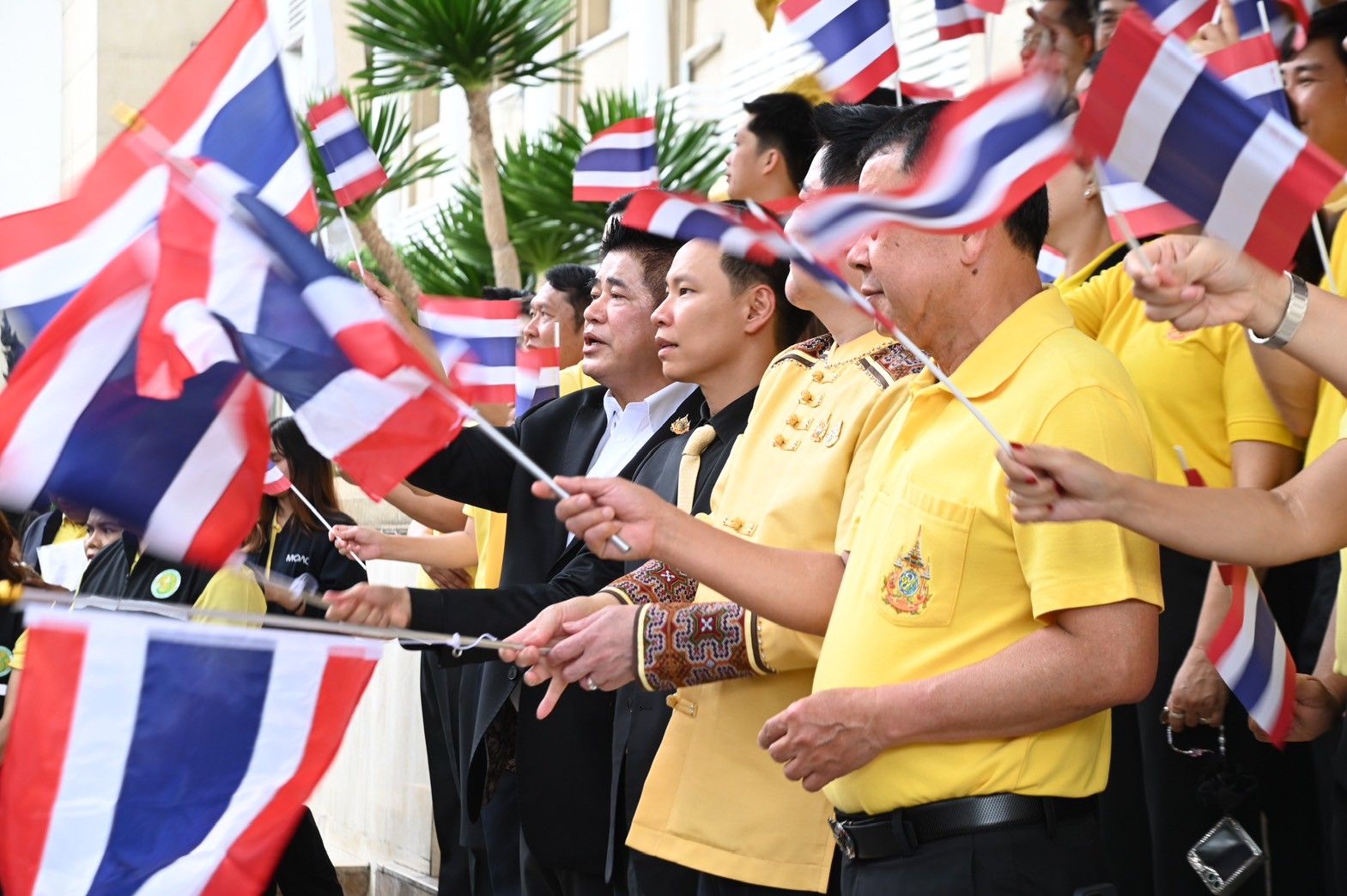 กระทรวงเกษตรฯ ปล่อยขบวนรถสิ่งของบริจาคช่วยเหลือผู้ได้รับผลกระทบจากสถานการณ์ความไม่สงบชายแดนไทย – กัมพูชา 3 1299747