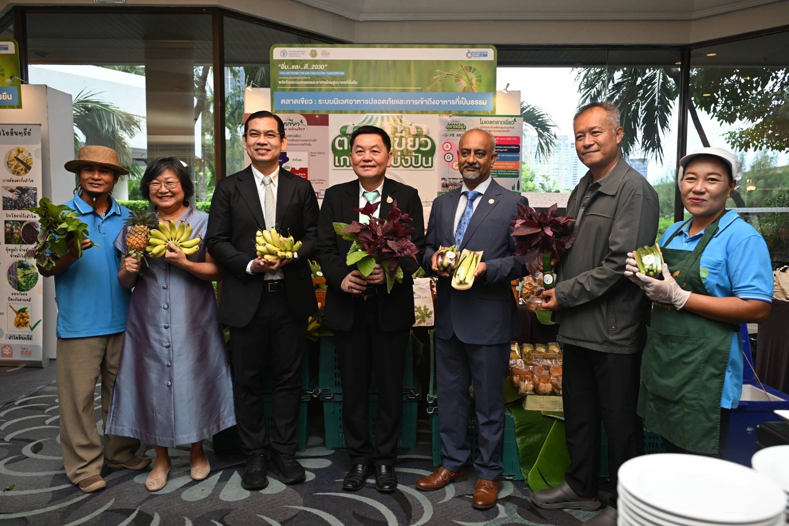 รองปลัดถาวรฯ เป็นประธานเปิดการประชุมสัมมนาเชิงปฏิบัติการเรื่อง “พลิกโฉมระบบเกษตรและอาหารไทย สู่อนาคตที่ยั่งยืน (Thailand Pathway for Agri-Food Systems Transformation) : อิ่ม..และ..ดี..2030” พร้อมขับเคลื่อนระบบเกษตรและอาหารสู่อนาคตอย่างยั่งยืน 5 1405232