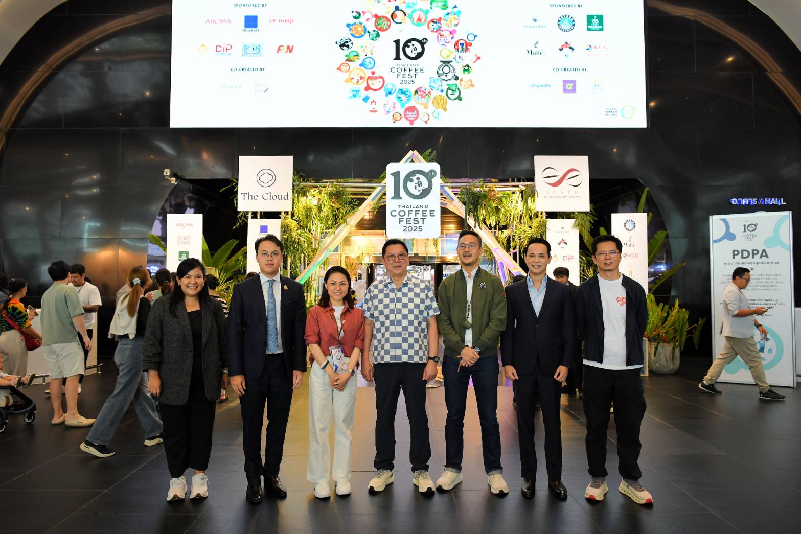 “จตุพร”หนุนพาณิชย์ นำสุดยอด กาแฟ GI ไทย บุกเทศกาลกาแฟที่ใหญ่ที่สุดในเอเชียตะวันออกเฉียงใต้ ชวนคอกาแฟพิสูจน์เอกลักษณ์ความอร่อย การันตีคุณภาพด้วยตรา GI ที่ทั่วโลกยอมรับ 10-13 ก.ค.นี้ ที่อิมแพค เมืองทองธานี 5 202507127fc34dff4e76cc30cb25cd803761bded074207 1