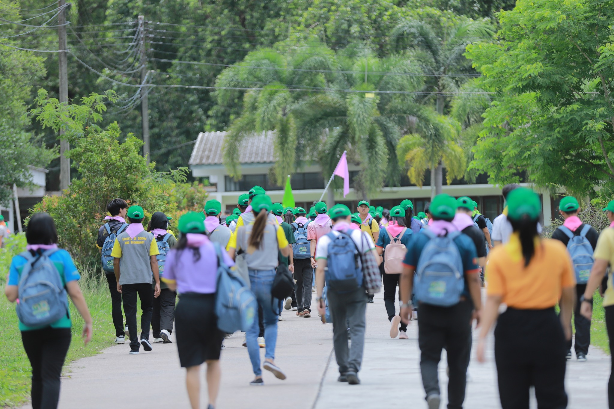 กรมส่งเสริมการเกษตร เตรียมจัดใหญ่ “งานชุมนุมยุวเกษตรกรระดับประเทศ ประจำปี 2568”ภายใต้แนวคิด “ยุวเกษตรกรนวัตกรรม : สร้างสรรค์เกษตรยุคใหม่ ใส่ใจสิ่งแวดล้อม สู่ความยั่งยืน 10 481132416 1006135771622388 3148334563128954063 n 0