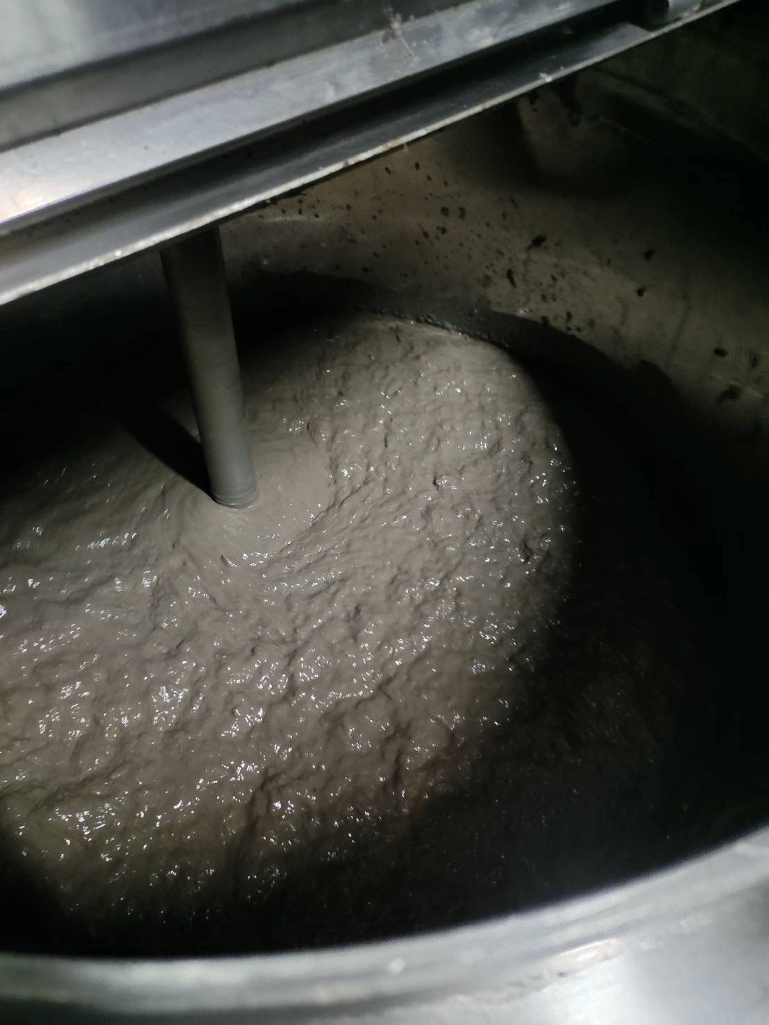 กรมประมง เปลี่ยนเศษปลาไม่ให้ไร้ค่า พัฒนาเป็น “โปรตีนไฮโดรไลเสต” แบบเข้มข้นช่วยลดต้นทุนอาหาร เสริมสร้างการเจริญเติบโตของสัตว์น้ำตอบโจทย์ผลงานวิจัยที่ต่อยอดสู่การใช้ประโยชน์ได้จริง 11 506382