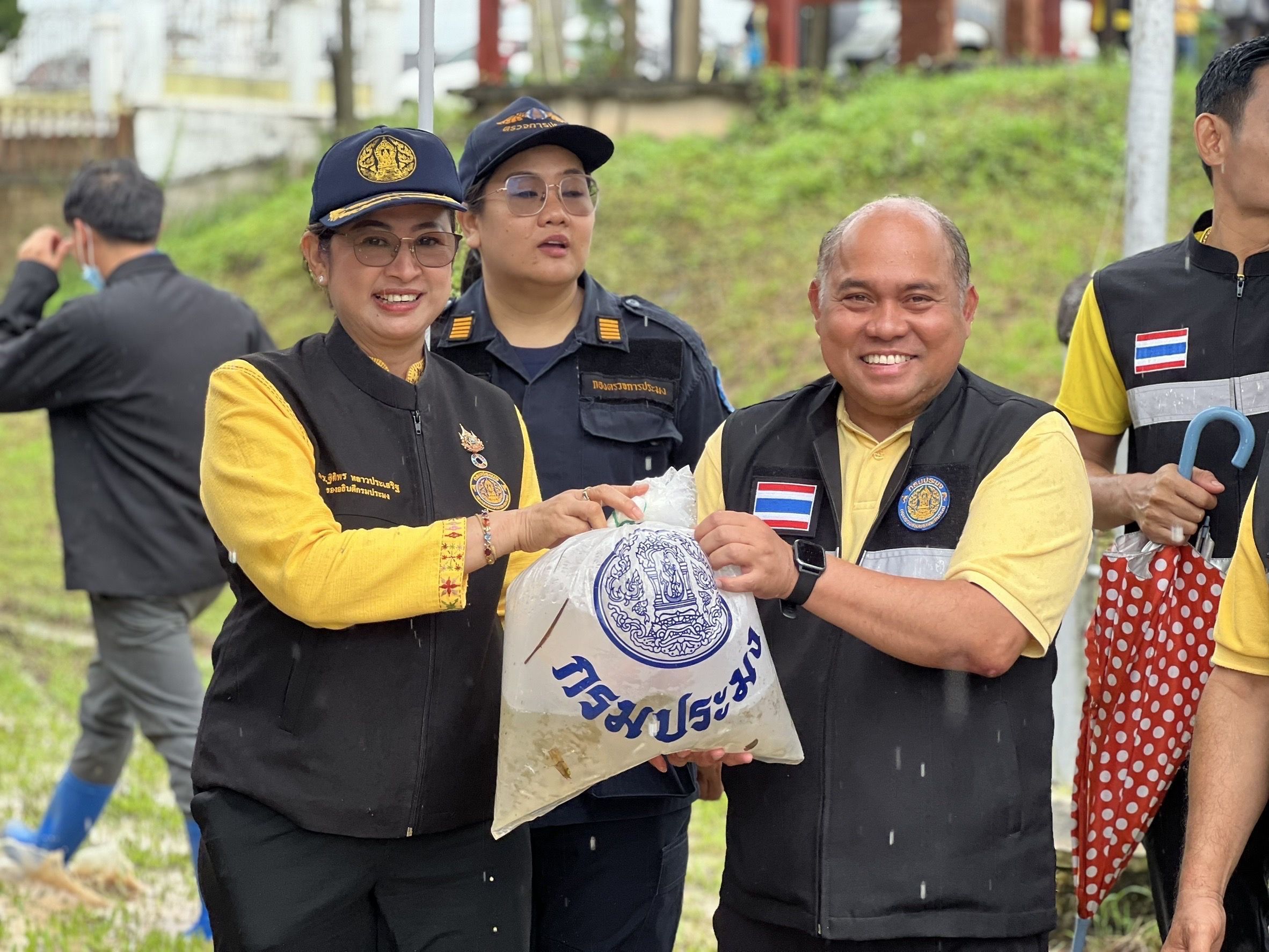 กรมประมง ผนึกกำลังชุมชน Kick Off “ประมงร่วมอาสาพาปลากลับบ้านจากโขงสู่กว๊านพะเยา”ปล่อยพันธุ์ปลากว่า 15 ล้านตัว คืนสู่แหล่งต้นน้ำ หนุนเพิ่มประชากรในช่วงฤดูวางไข่ 10 509617