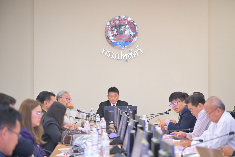 กรมปศุสัตว์ร่วมเป็นสักขีพยานพิธีลงนามบันทึกข้อตกลงความร่วมมือคุมปริมาณสุกรให้สอดคล้องกับความต้องการบริโภคภายในประเทศ พร้อมประชุมคณะทำงานรักษาเสถียรภาพราคาสุกร ครั้งที่ 2/2568 5 520564819 1045869834322610 6728952899885378094 n