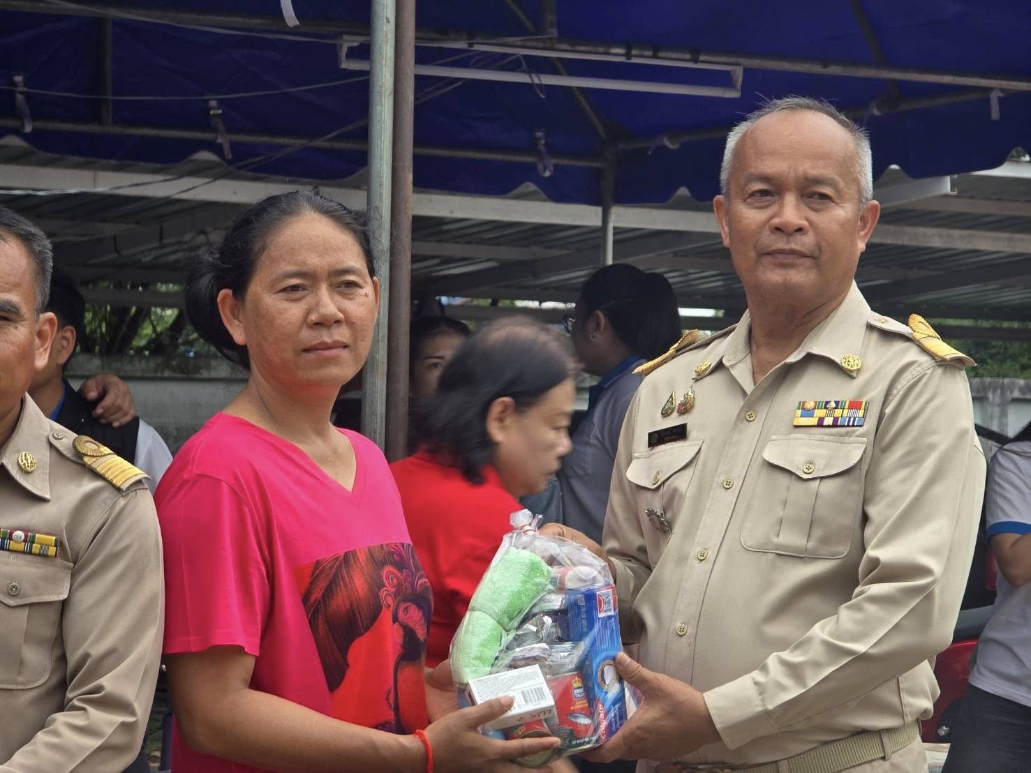 หน่วยสัตวแพทย์เคลื่อนที่จังหวัดอุบลฯ เตรียมพร้อมให้บริการด้านสุขภาพสัตว์ในจุดอพยพ 68 แห่ง อ.เดชอุดม 5 522660924 1052383953671198 7806607187802347402 n