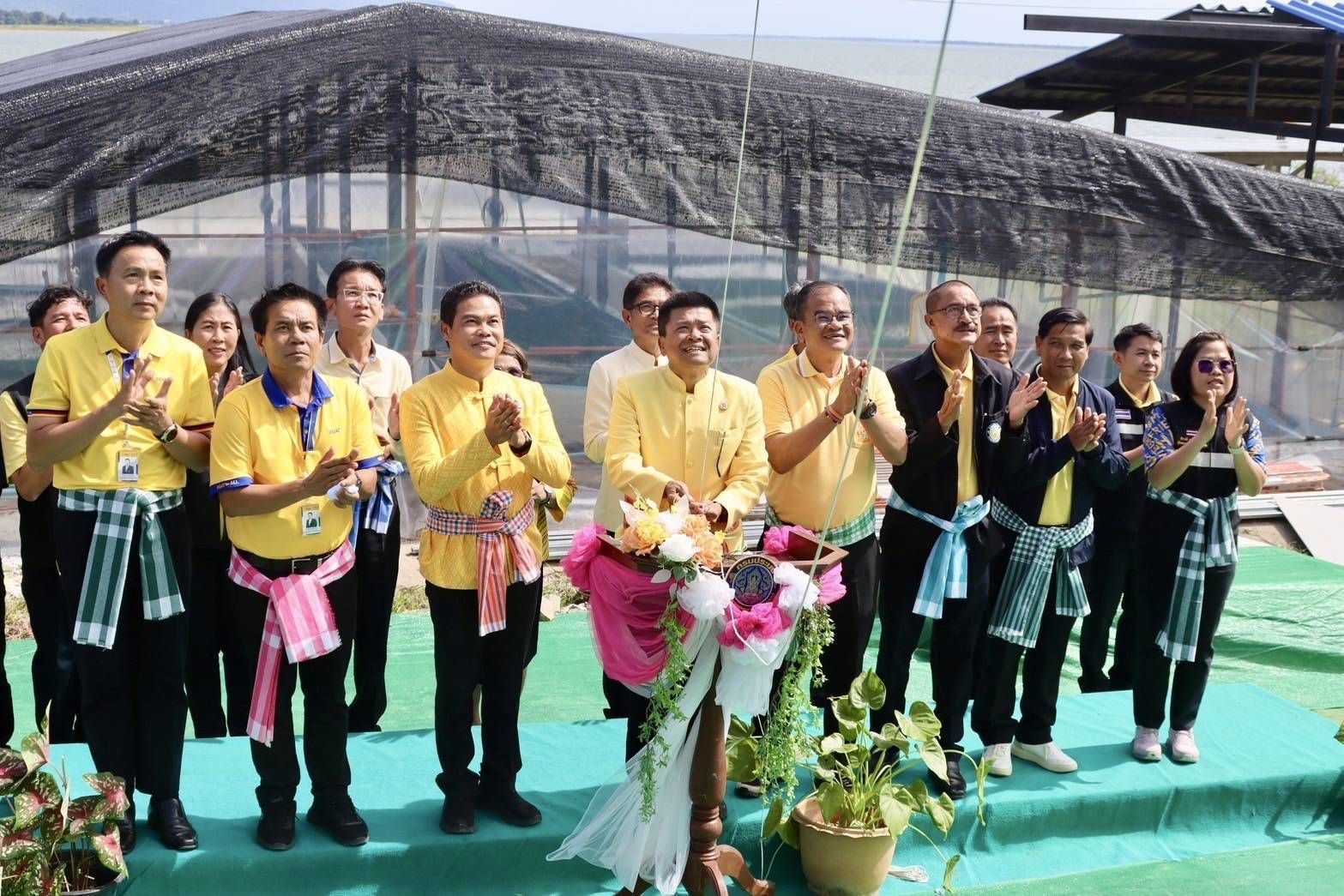 กรมประมงจับมือ กฟผ.เปิดตัว “โรงเพาะเลี้ยงกุ้งก้ามกรามพลังงานแสงอาทิตย์”เป็นศูนย์กลางการเรียนรู้และหนุนอาชีพ สร้างรายได้ท้องถิ่น 3 524454