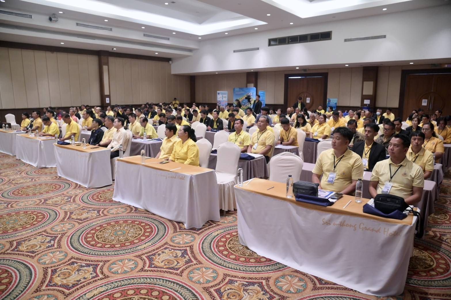 อธิบดีกรมประมงเดินหน้าสานต่อ “โครงการธนาคารผลผลิตสัตว์น้ำแบบมีส่วนร่วม” ปี 68เสริมทัพความรู้คณะกรรมการแหล่งน้ำและเจ้าหน้าที่ มุ่งต่อยอดสู่การพัฒนาแหล่งน้ำอย่างยั่งยืน 7 532189