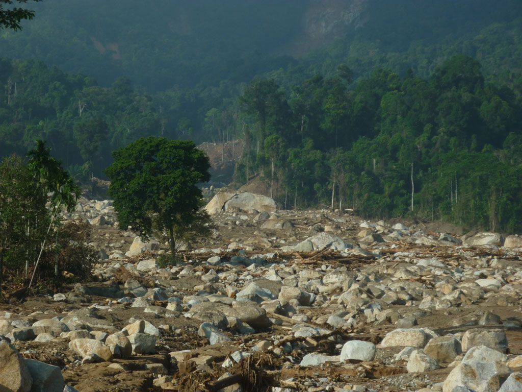 กรมพัฒนาที่ดิน เตรียมแผนฟื้นฟูดินในพื้นที่การเกษตร รองรับน้ำท่วม ดินโคลนถล่ม 5 679724