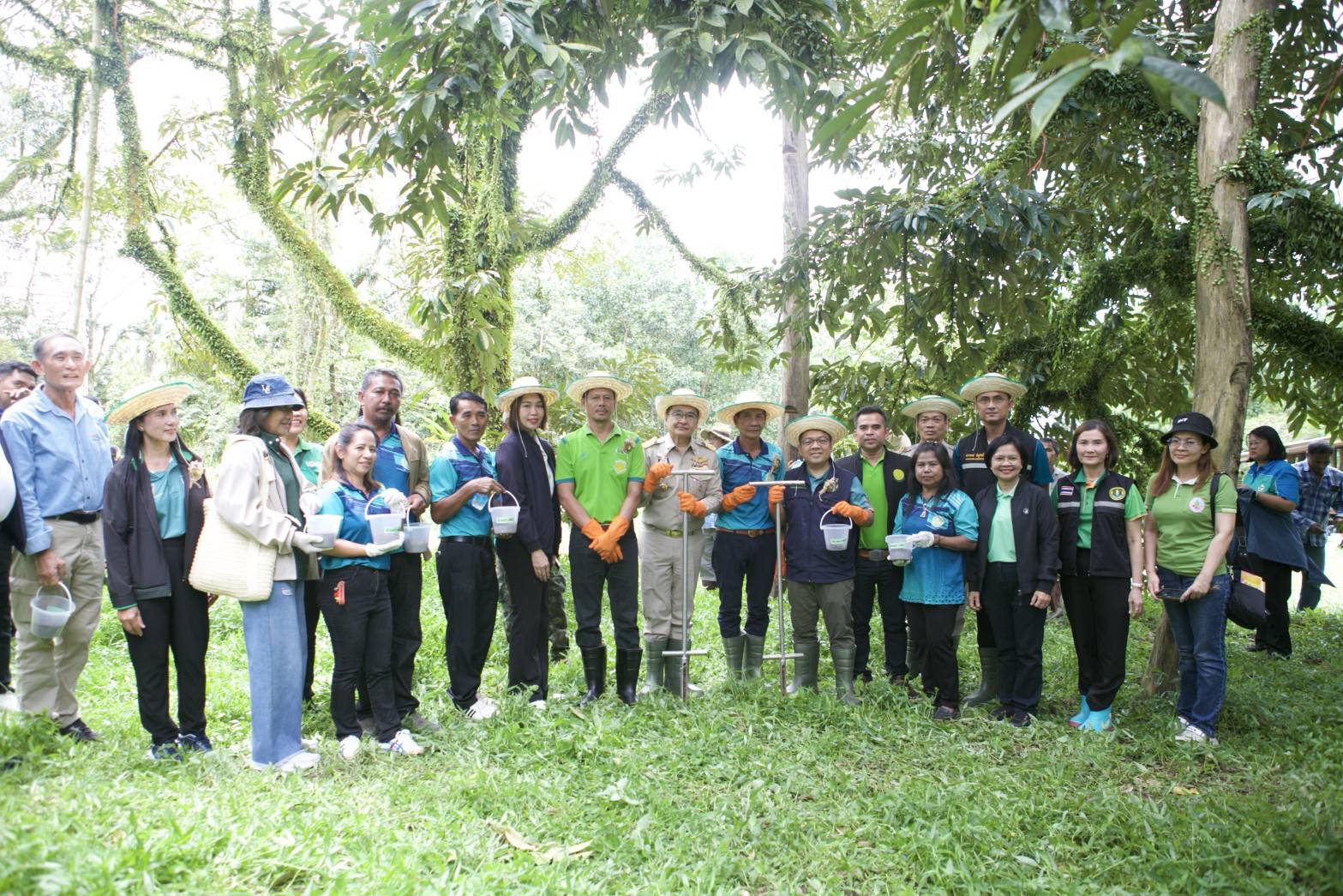 เกษตรฯ เดินหน้าบิ๊กคลีนนิ่ง ยกระดับผลไม้ใต้สู่ตลาดส่งออก สร้างความเข้าใจเรื่องสุขอนามัยพืช-ย้ำมาตรฐานส่งออกผลไม้ไทย 7 699517
