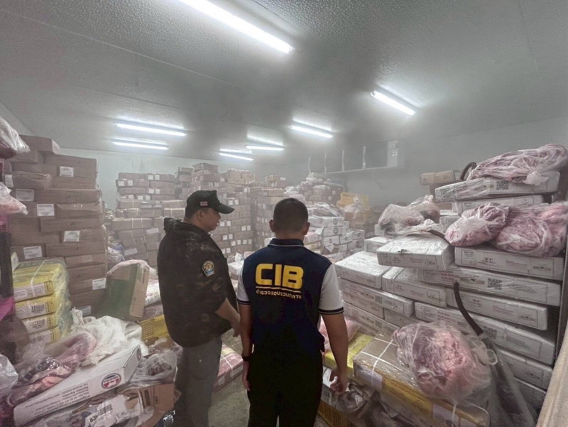 บุกห้องเย็นย่านคลองหลวง ยึดซากเนื้อลักลอบนำเข้า 41 ตัน แช่ฟอร์มาลีน ส่งขายตลาด-ร้านอาหารใน กทม. 2