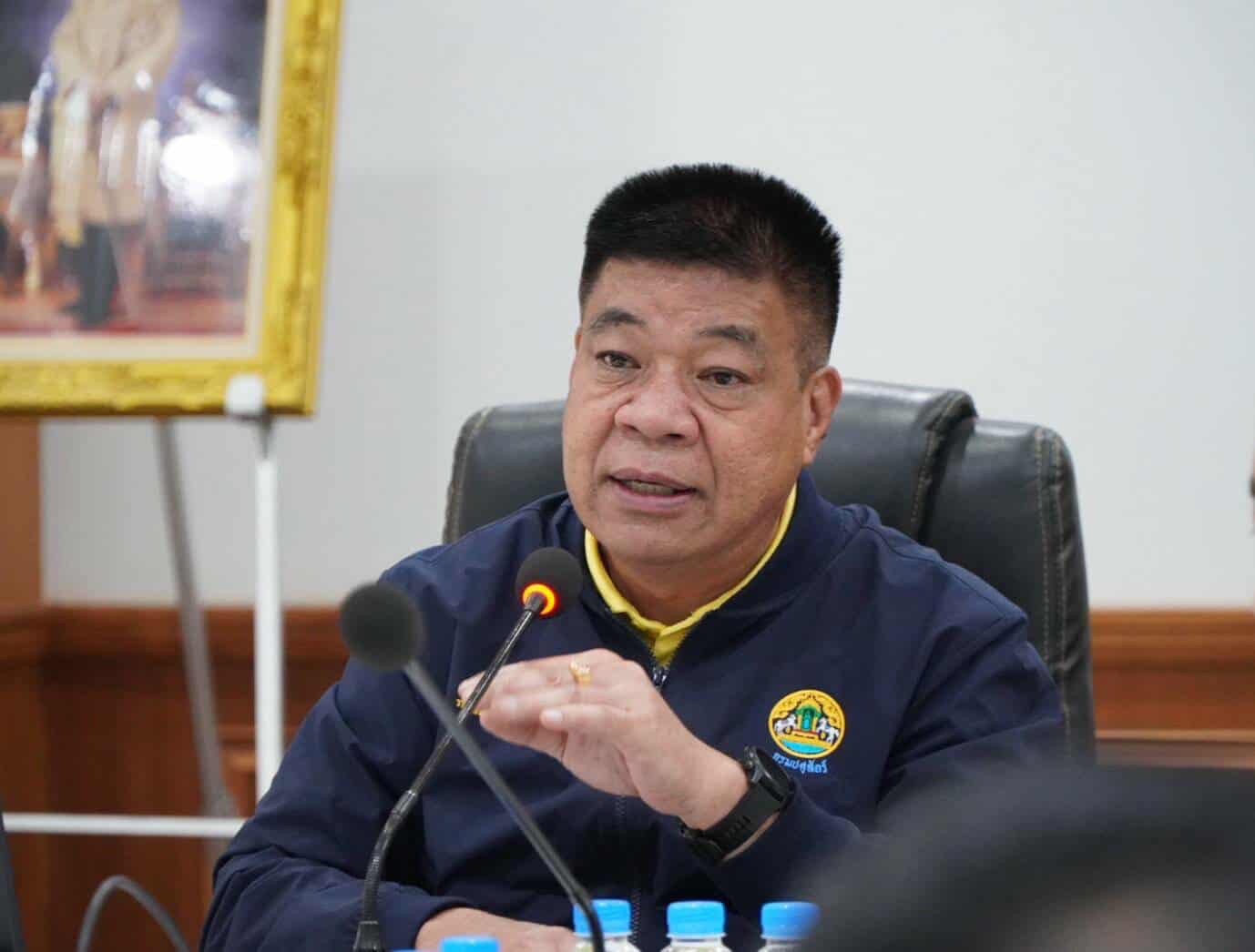 กรมปศุสัตว์ มอบนโยบายและปัจจัยการผลิตให้กับสหกรณ์โคนมการเกษตรไชยปราการ ภายใต้โครงการพัฒนาผลิตภัณฑ์สินค้าชุมชน (OTOP) ปี 2568 2 S 15671338