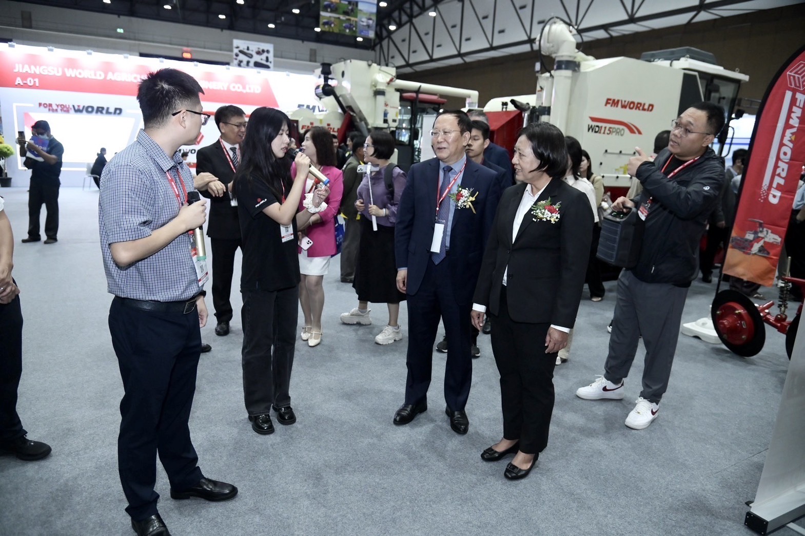 “รองปลัดฯ ภัทราภรณ์” เปิดงาน CIAME Asia 2025 มหกรรมเครื่องจักรกลการเกษตรนานาชาติ ร่วมผลักดันเทคโนโลยีเพื่อยกระดับภาคเกษตรของไทย 6 S 19783949