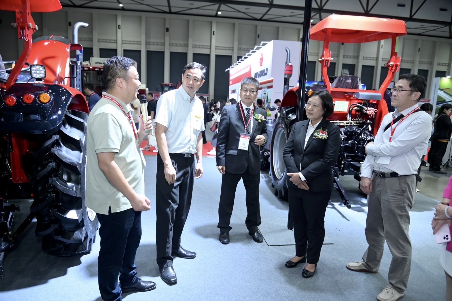 “รองปลัดฯ ภัทราภรณ์” เปิดงาน CIAME Asia 2025 มหกรรมเครื่องจักรกลการเกษตรนานาชาติ ร่วมผลักดันเทคโนโลยีเพื่อยกระดับภาคเกษตรของไทย 10 S 19783956