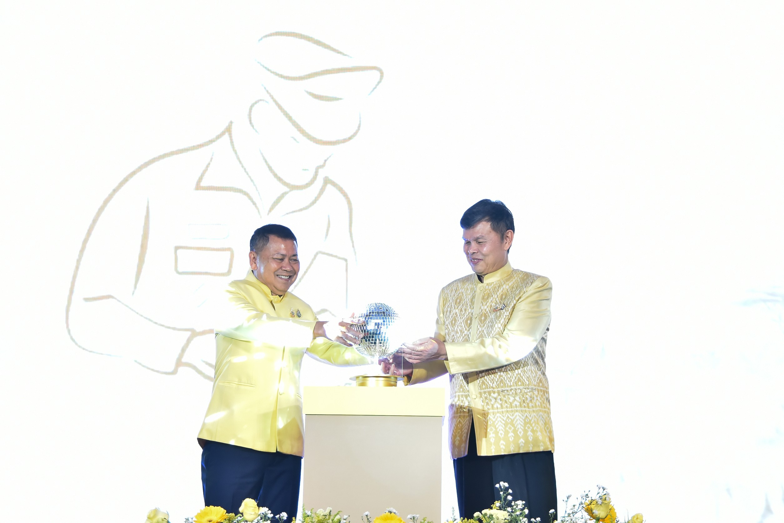 ก.เกษตรฯเชิญร่วมงานมหกรรม “สืบสานงานพ่อ พัฒนา ส่งต่ออาชีพที่ยั่งยืน Agri’ Museum” ระหว่างวันที่ 4–6 ก.ค. นี้ ณ พิพิธภัณฑ์การเกษตรเฉลิมพระเกียรติฯ จังหวัดปทุมธานี 6 S 481763344