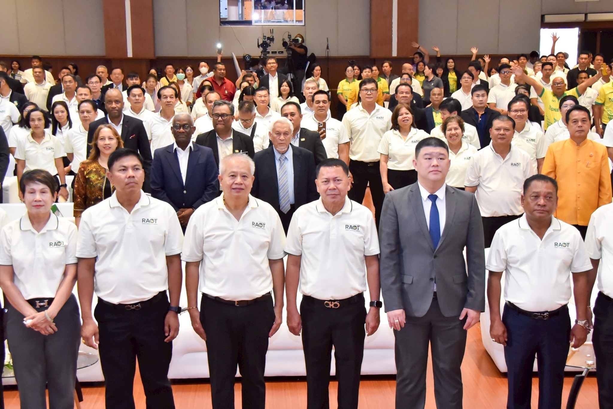 ปลัดเกษตรฯ มอบนโยบาย “กยท.” ในโอกาสครบรอบ 1 ทศวรรษ มุ่งเดินหน้าขับเคลื่อนยางพาราไทยอย่างยั่งยืน 7 S 482598944