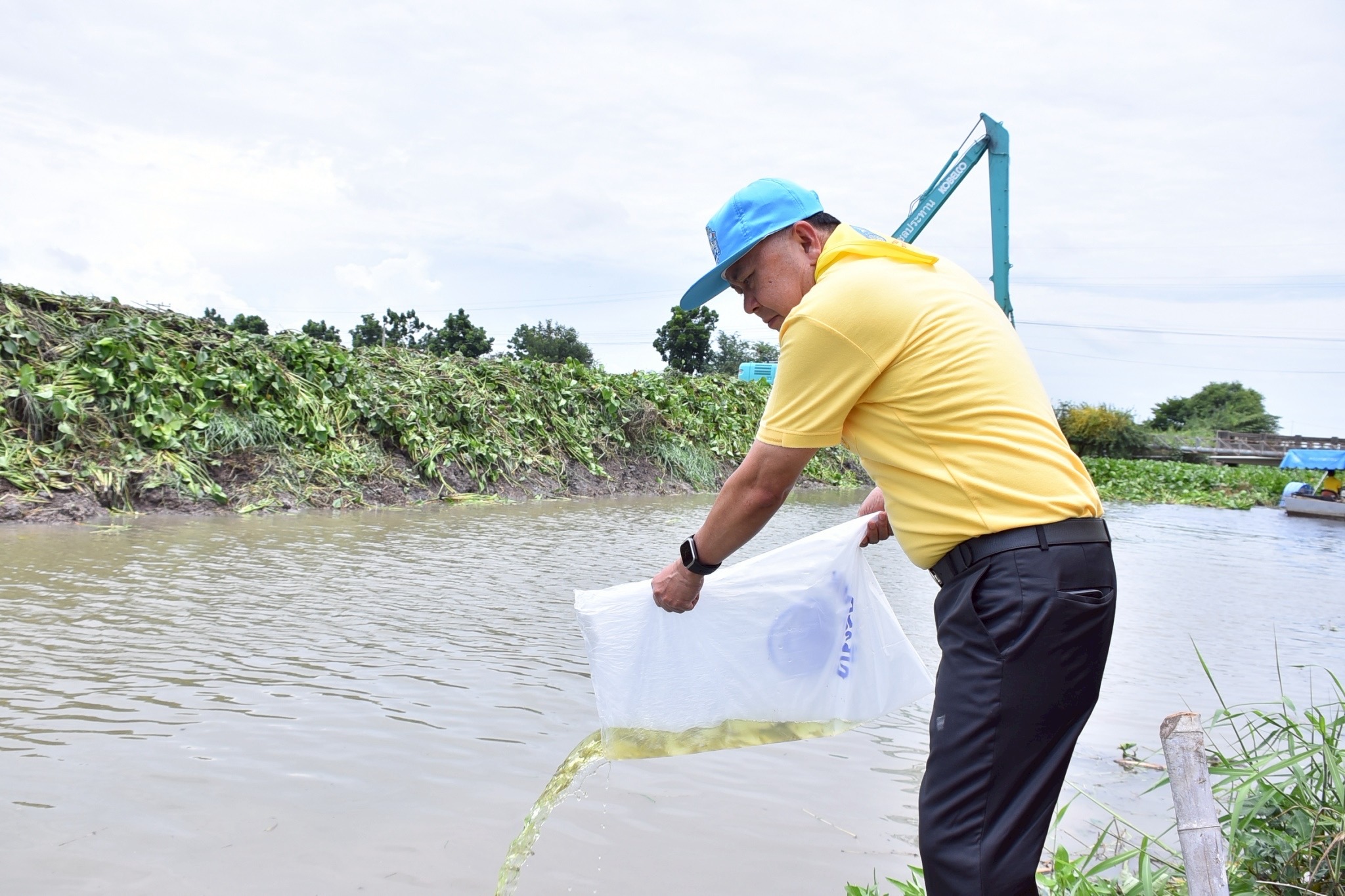 ปลัดเกษตรฯ นำเจ้าหน้าที่ร่วมกิจกรรมจิตอาสาพัฒนาด้านการเกษตร กระทรวงเกษตรและสหกรณ์ ณ จังหวัดสุพรรณบุรี 20 S 482787366