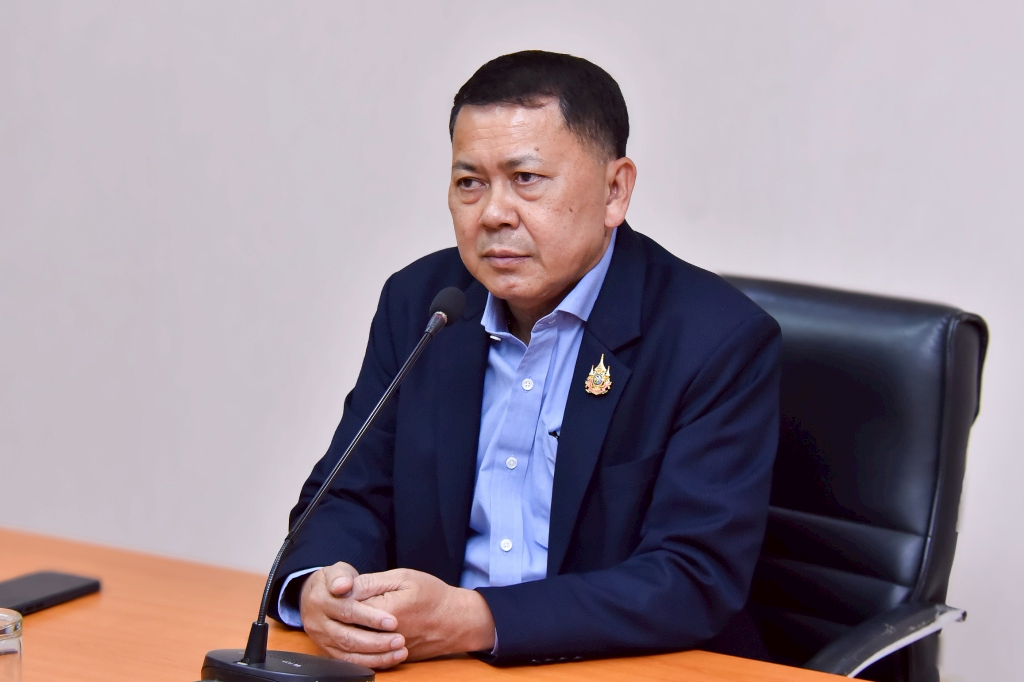 ปลัดเกษตรฯ เกาะติดสถานการณ์ชายแดนไทย-กัมพูชา พร้อมให้ความช่วยเหลือประชาชนและเกษตรกรในพื้นที่ 2 S 483287069