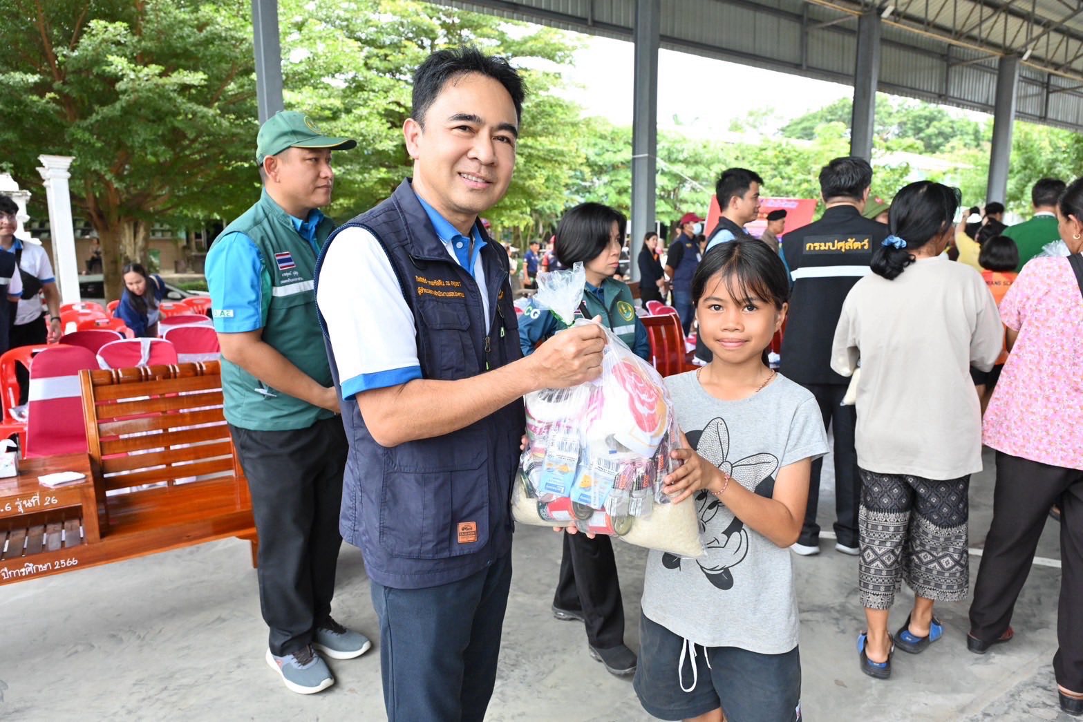 จากน้ำท่วมถึงแนวชายแดน ชป.เดินหน้าช่วยเหลือทุกพื้นที่ พร้อมยืนหยัดเคียงข้างประชาชนทุกสถานการณ์ 2 S 53215359