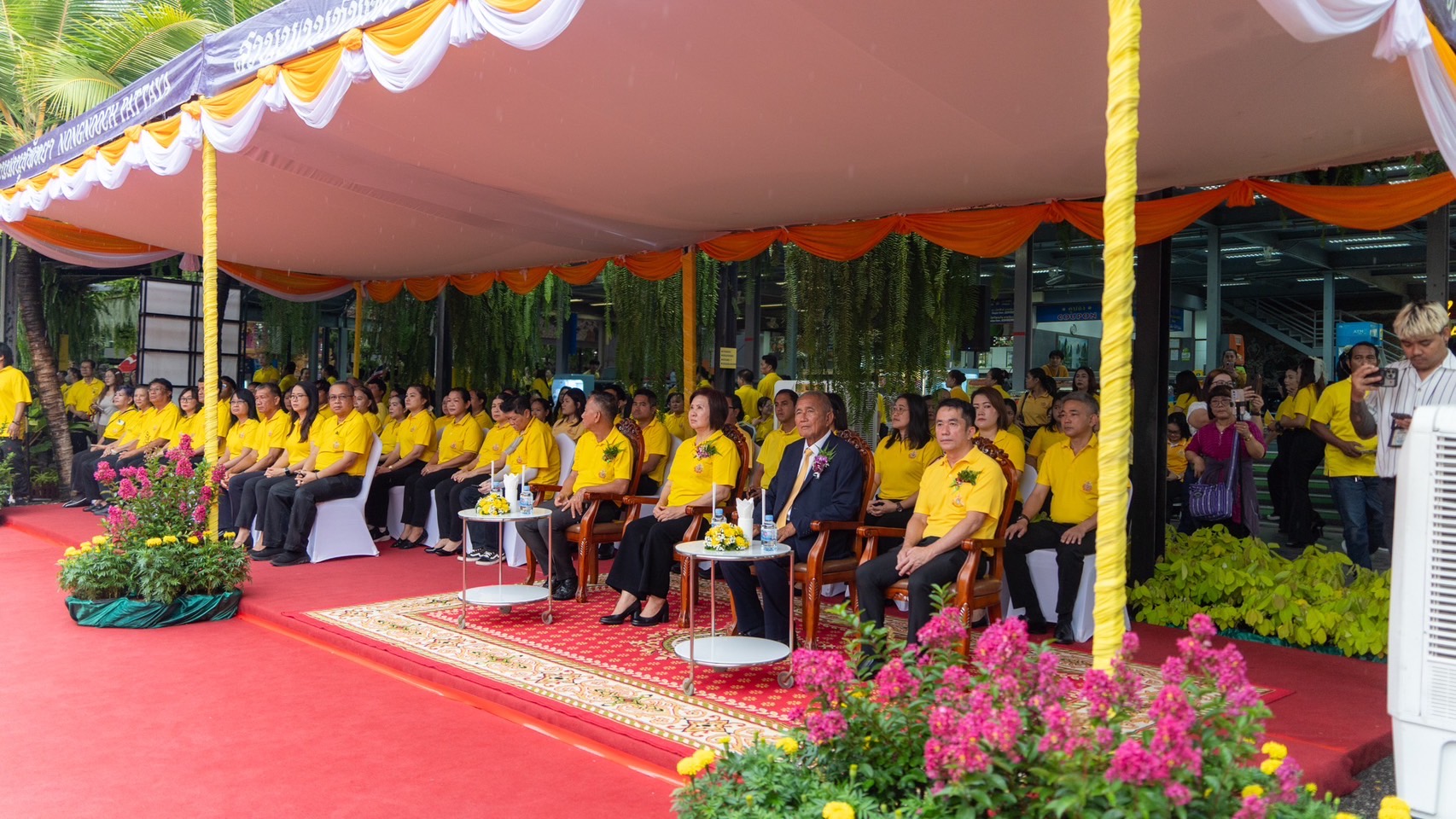 สุดยิ่งใหญ่พิธีถวายราชสดุดีเฉลิมพระเกียรติ 73 พรรษา S 6440799