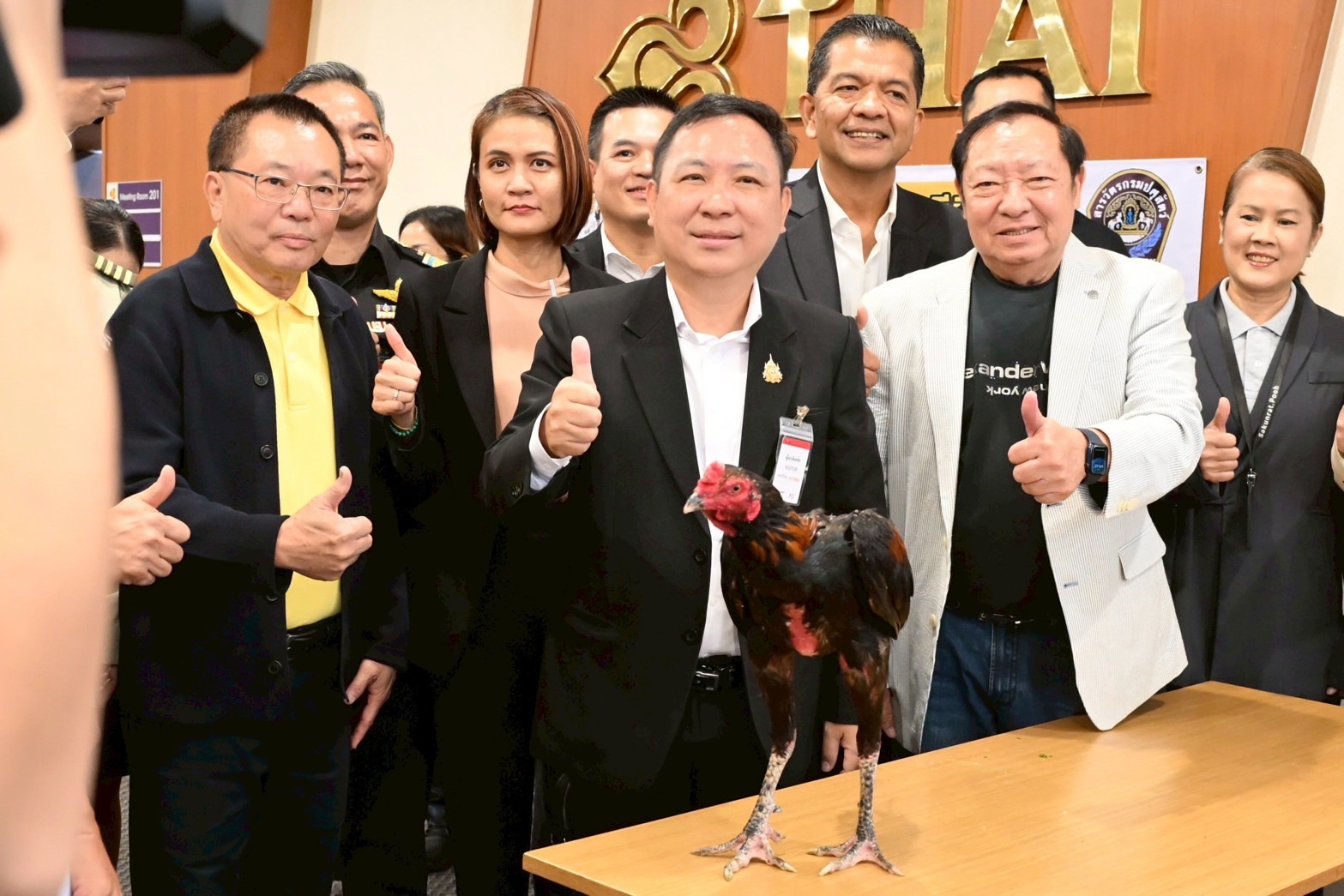 รมว.เกษตรฯ ดันส่งออกล็อตแรก ไก่พื้นเมืองมีชีวิต (AYAM Bangkok) ไปอินโดนีเซีย 11 S 7110841