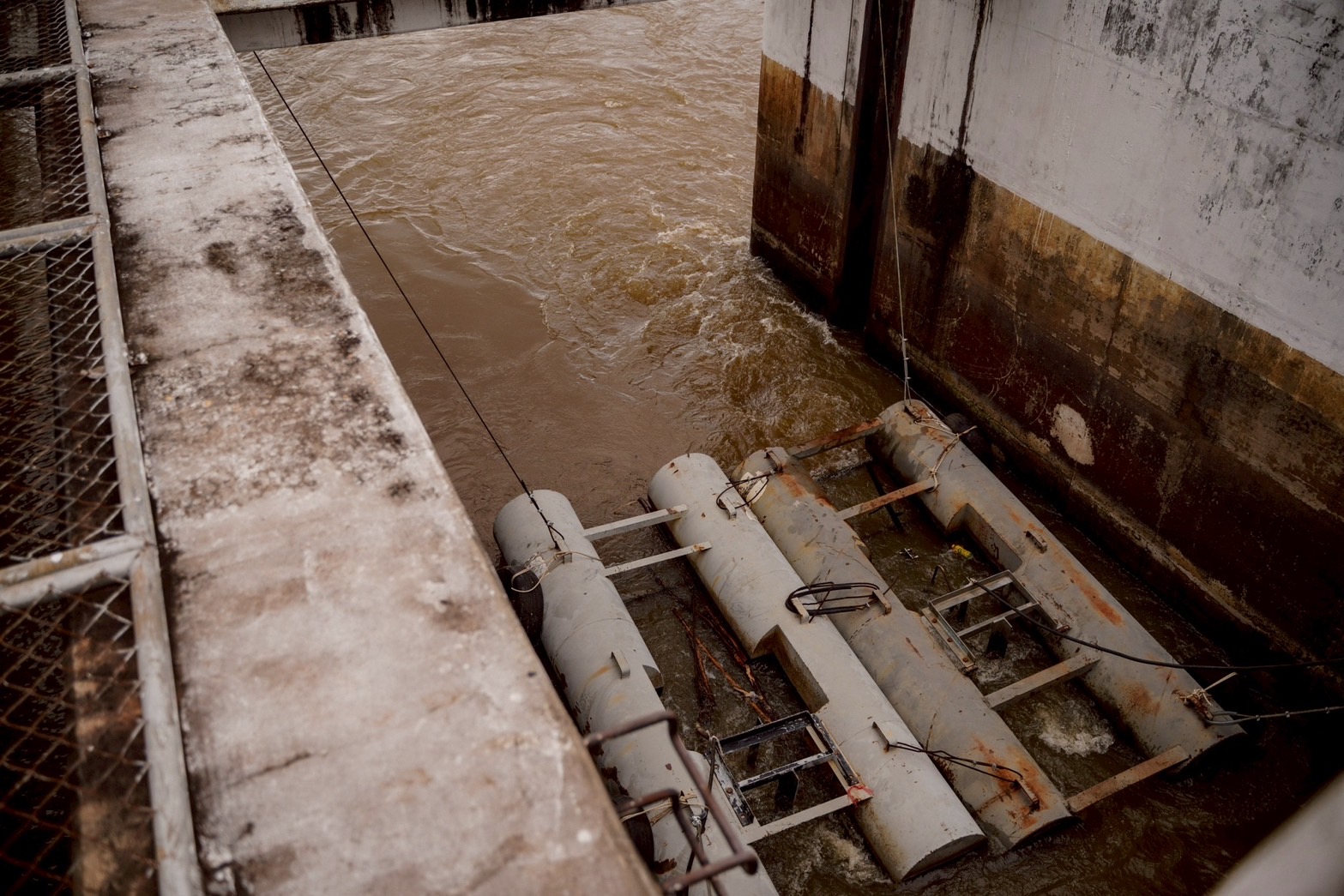 ชป.เร่งระบายน้ำพื้นที่ริมโขง หลังพายุวิภาทำฝนตกหนักในพื้นที่ สปป.ลาว 2 S 7700535