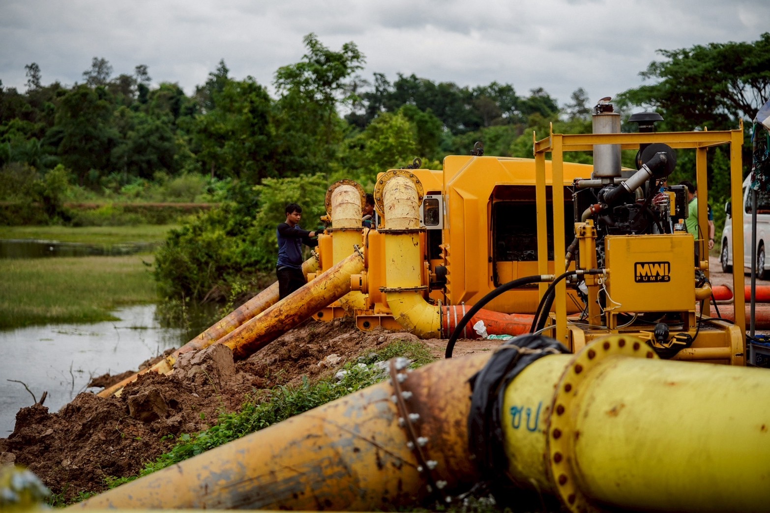 ชป.เร่งระบายน้ำพื้นที่ริมโขง หลังพายุวิภาทำฝนตกหนักในพื้นที่ สปป.ลาว 6 S 7700540 1