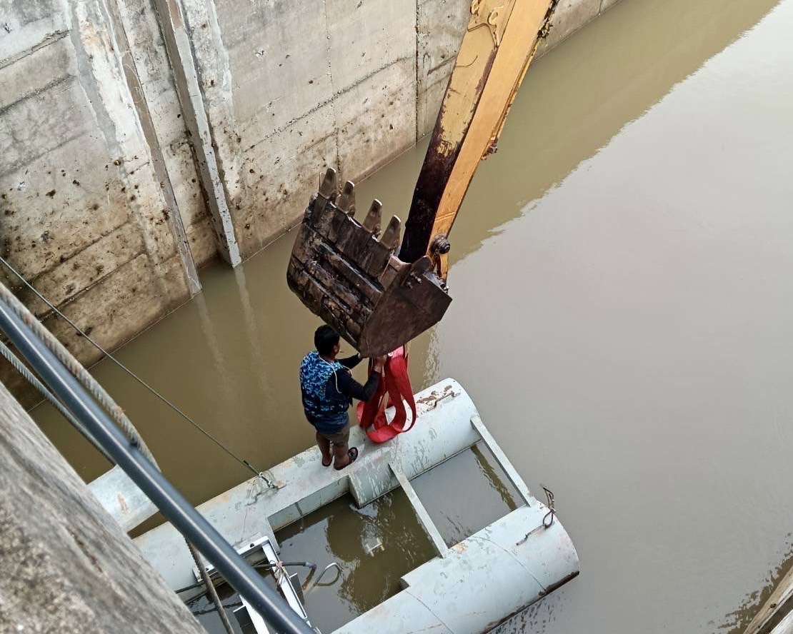 ชป.เร่งระบายน้ำพื้นที่ริมโขง หลังพายุวิภาทำฝนตกหนักในพื้นที่ สปป.ลาว 7 S 7700541