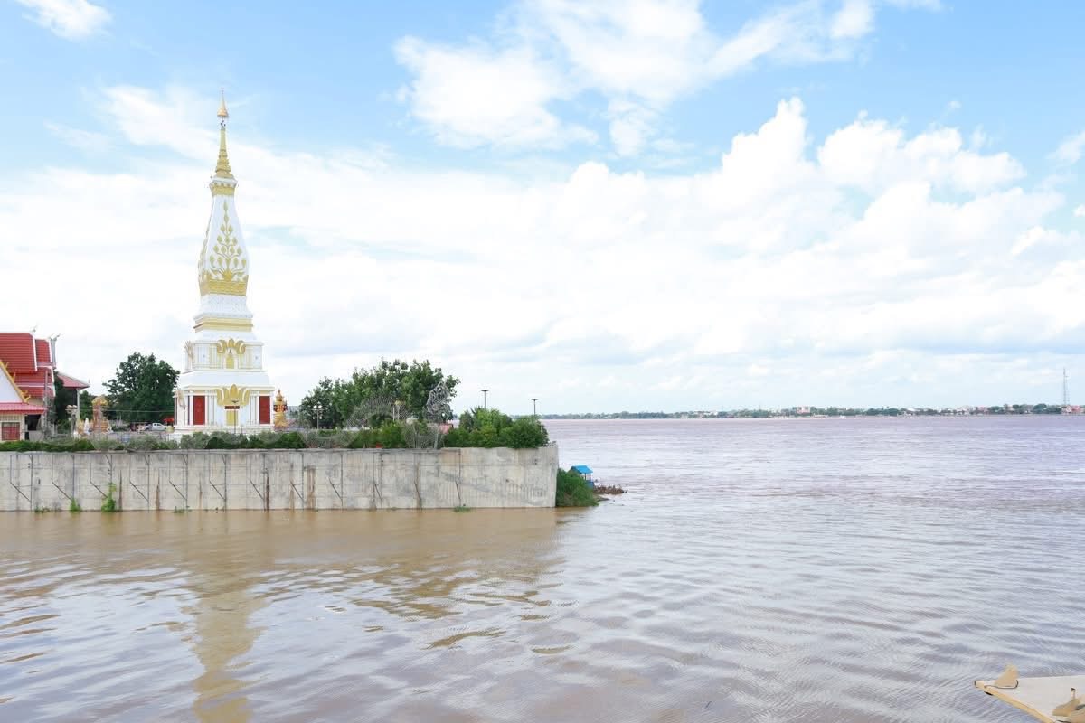 กรมชลประทานระบุสถานการณ์น้ำในหลายพื้นที่ภาคเหนือเริ่มมีแนวโน้มคลี่คลาย ขณะที่บางพื้นที่ยังต้องเฝ้าระวังอย่างใกล้ชิด 3 S 7872590
