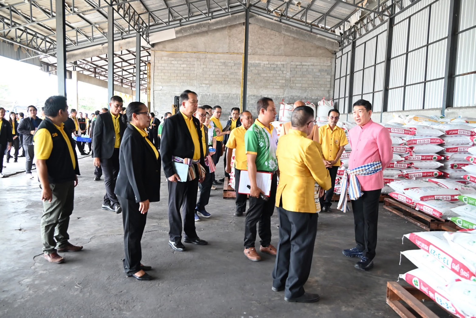 อธิบดีวิศิษฐ์ เปิดโครงการสัมมนาผู้บริหารกองทุนพัฒนาสหกรณ์ ประจำปีงบ 68 ชื่นชม ผลลัพธ์การใช้เงินกู้ กพส. ช่วยยกระดับคุณภาพชีวิตสมาชิกสหกรณ์ 10 S 94642272