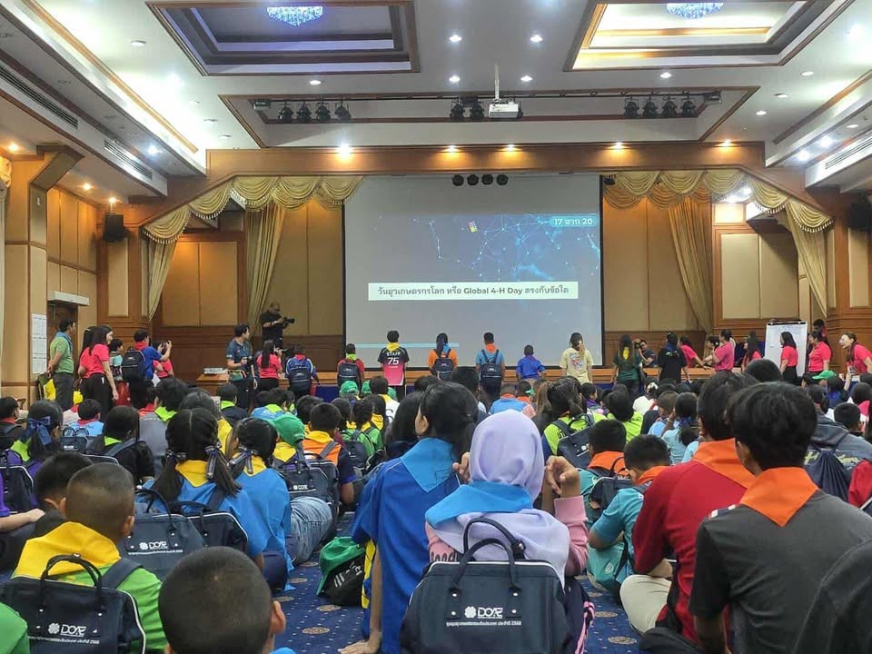 ยุวเกษตรกร ม.แม่โจ้ คว้ารองชนะเลิศแข่งตอบปัญหาเกษตร เวที “ชุมนุมยุวเกษตรกรระดับประเทศ messageImage 1752662599356