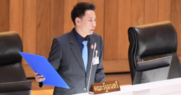 รมว.อรรถกร2