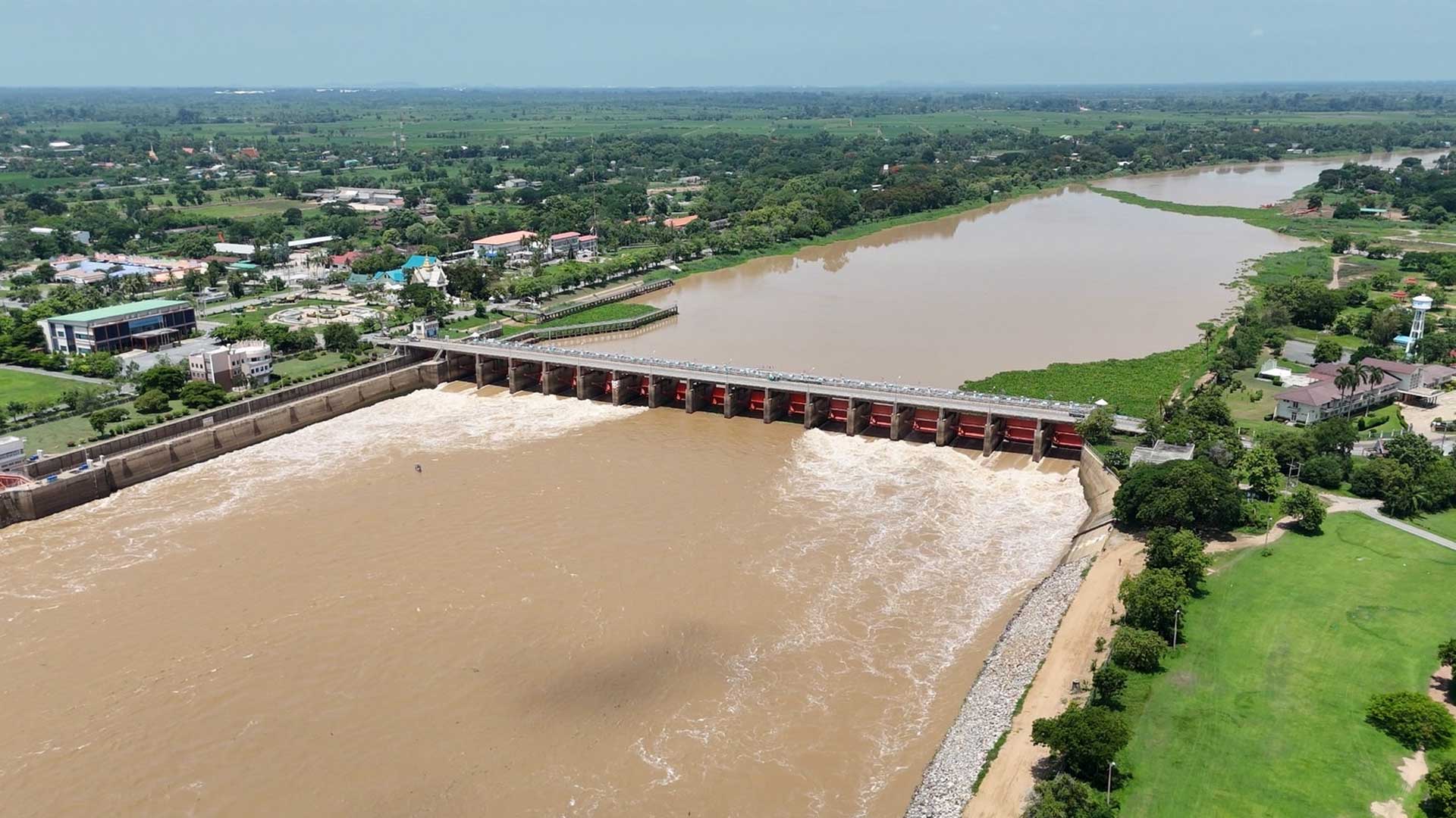 กรมชลฯ เตือนท้ายเขื่อนเจ้าพระยา เตรียมรับน้ำเหนือเพิ่ม 1 เตือนท้ายเขื่อนเจ้าพระยา2