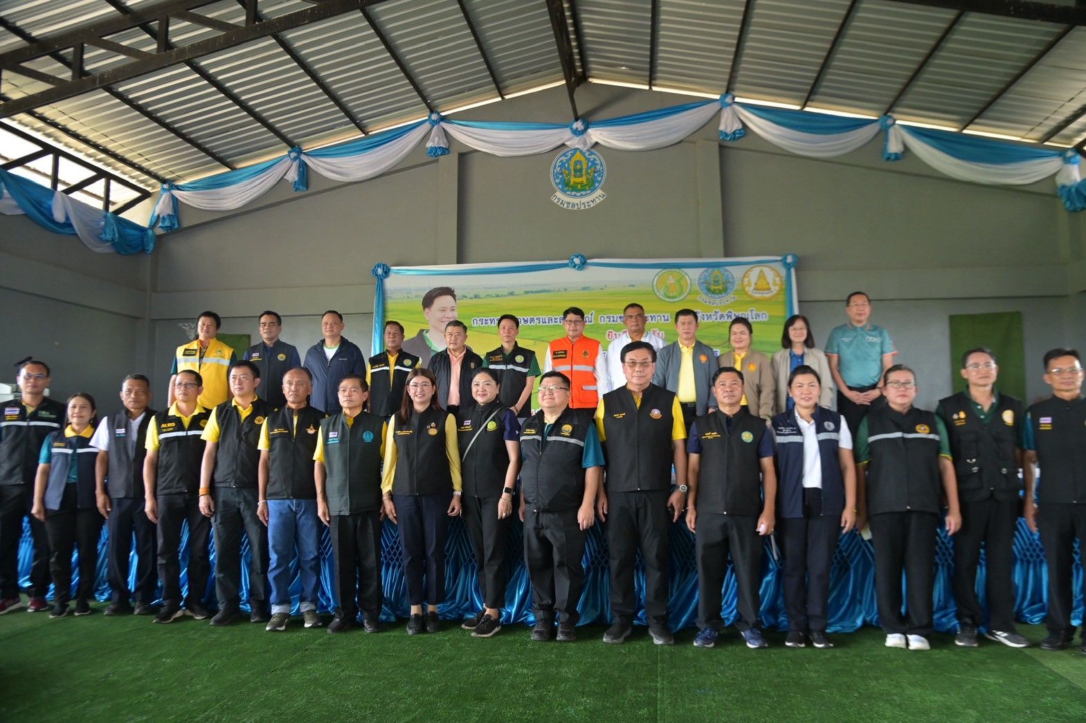 “รมว.อรรถกร” ลุย ทุ่งบางระกำ มั่นใจ เก็บเกี่ยวข้าวเสร็จภายใน ส.ค. ตามแผนบางระกำโมเดล 68 เตรียมพื้นที่รับน้ำหลากช่วงฤดูฝน 4 1306423