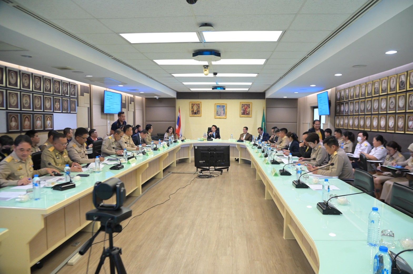 “รมว.อรรถกร” เดินหน้ายกระดับระบบข้อมูลการเกษตร สู่ยุคดิจิทัล เชื่อมโยงทุกหน่วยงาน แม่นยำ เข้าถึงง่าย ปลอดภัยตามมาตรฐานไซเบอร์ 5 1307227